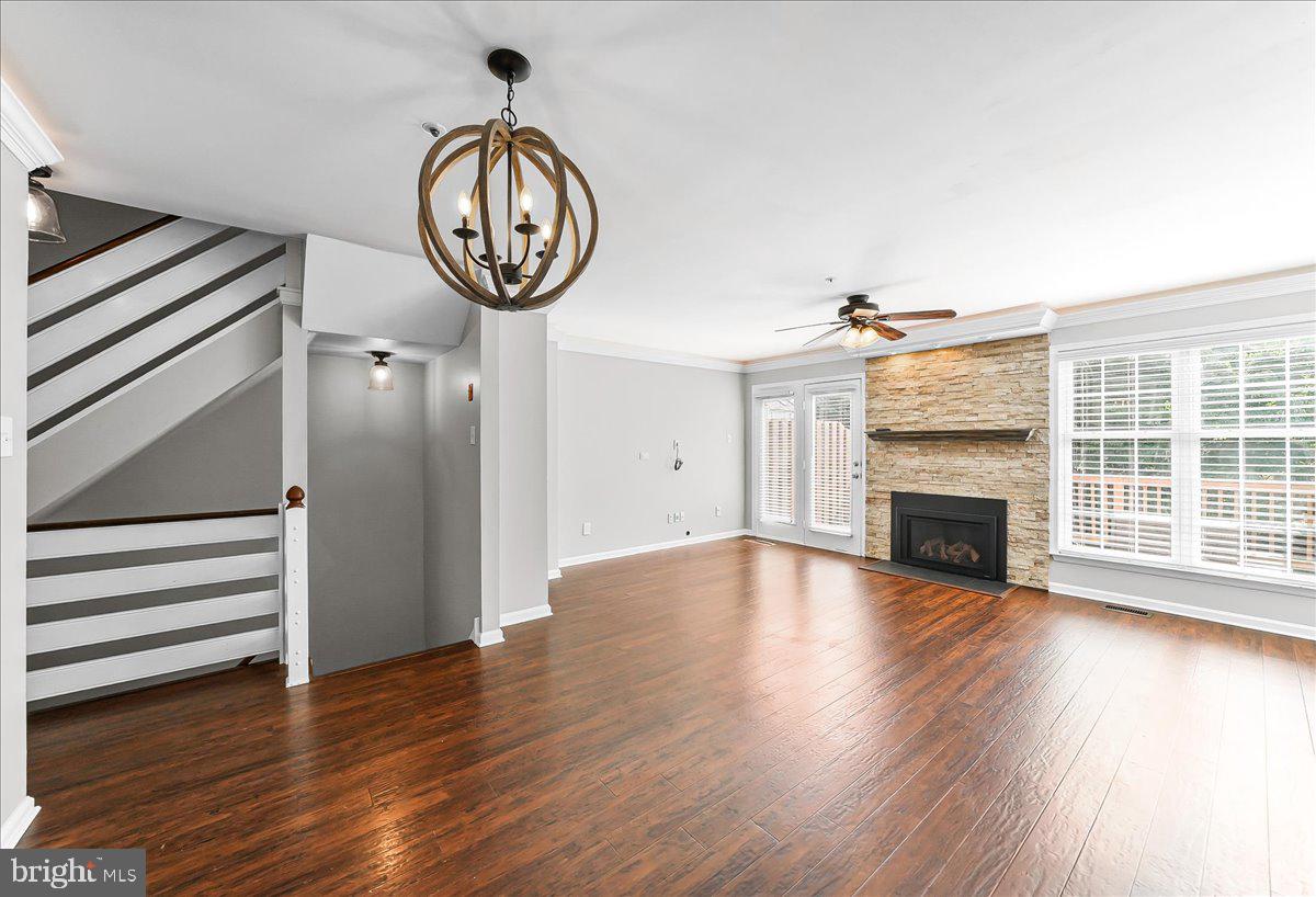 EXTON STATION - Residential