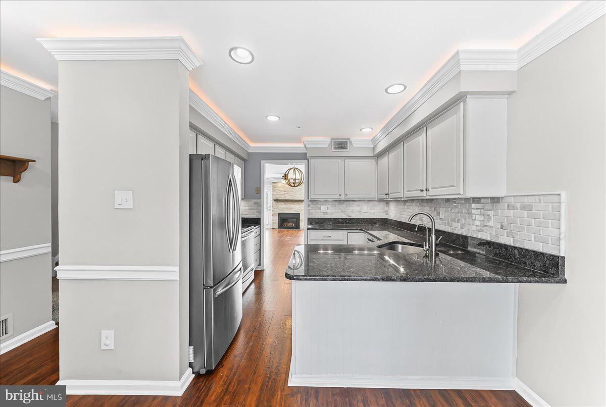 EXTON STATION - Residential
