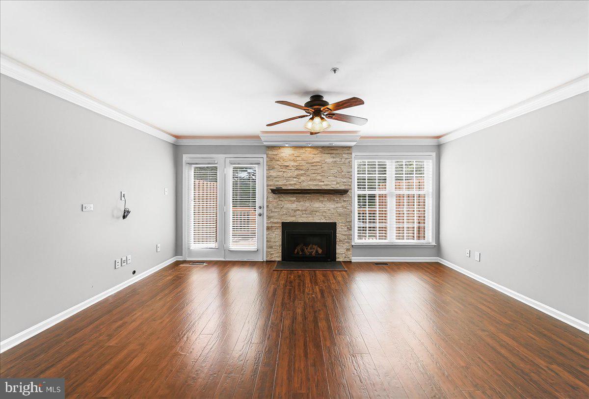 EXTON STATION - Residential
