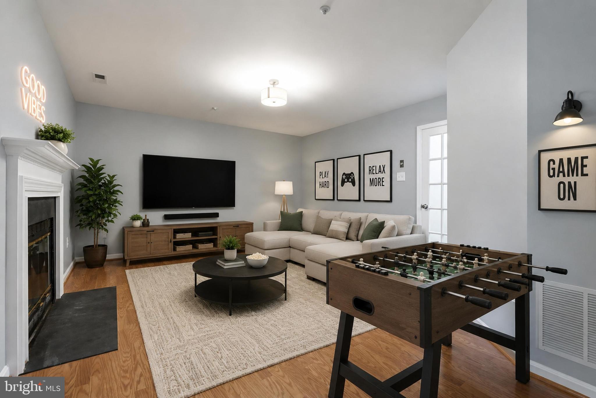 MDG CORPORATE CENTER - Residential