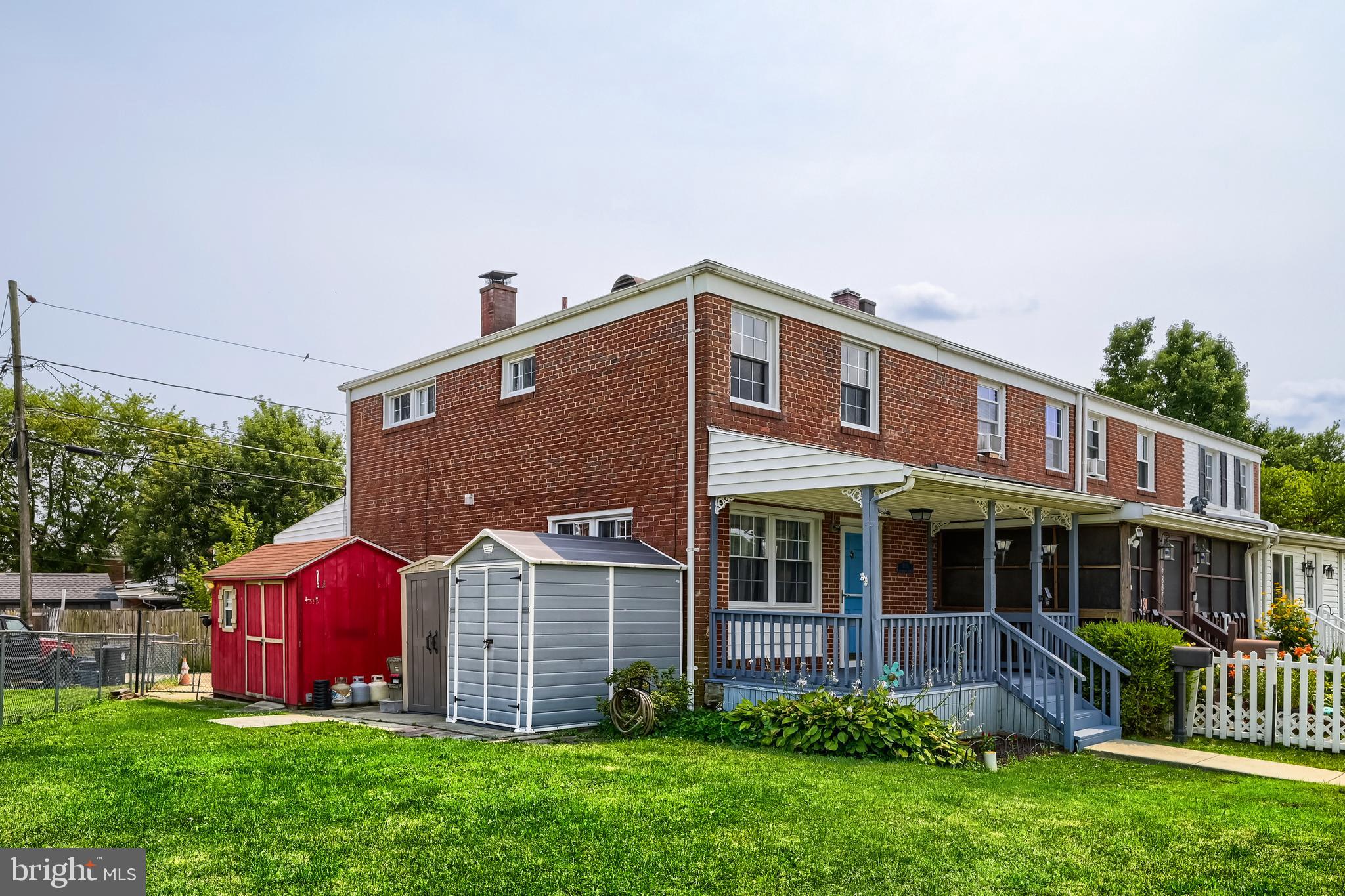 NORTH POINT VILLAGE - Residential