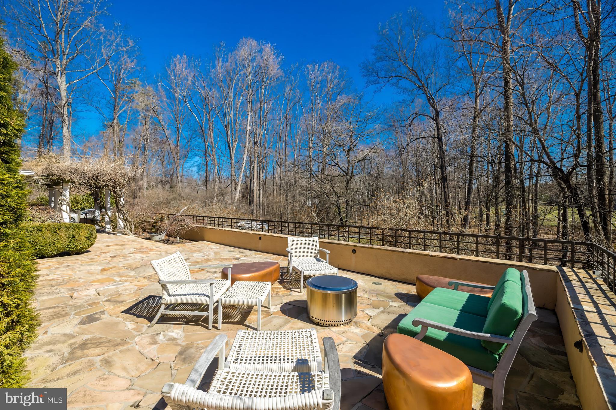 BELLE VIEW - Residential