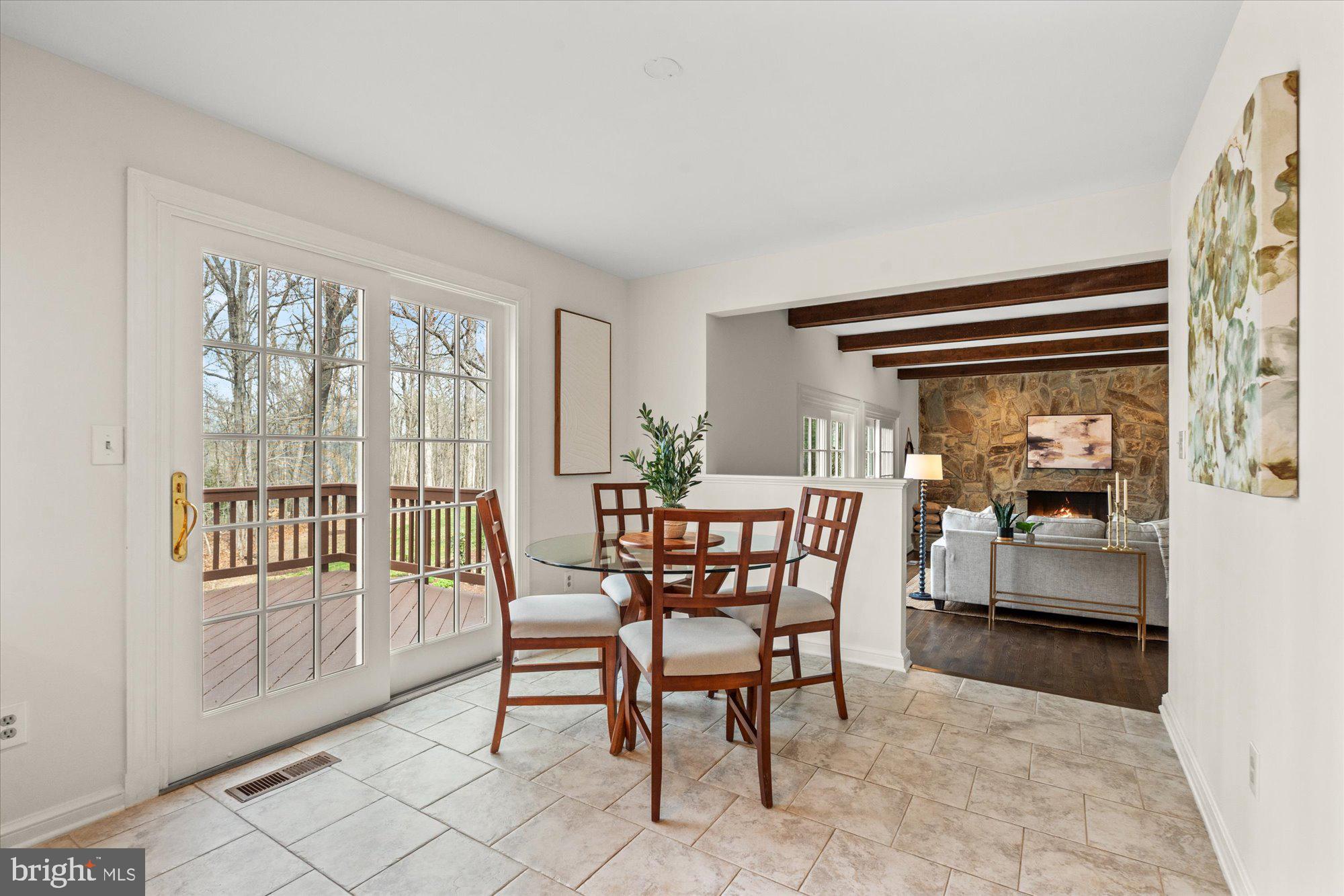 COLVIN RUN ESTATES - Residential