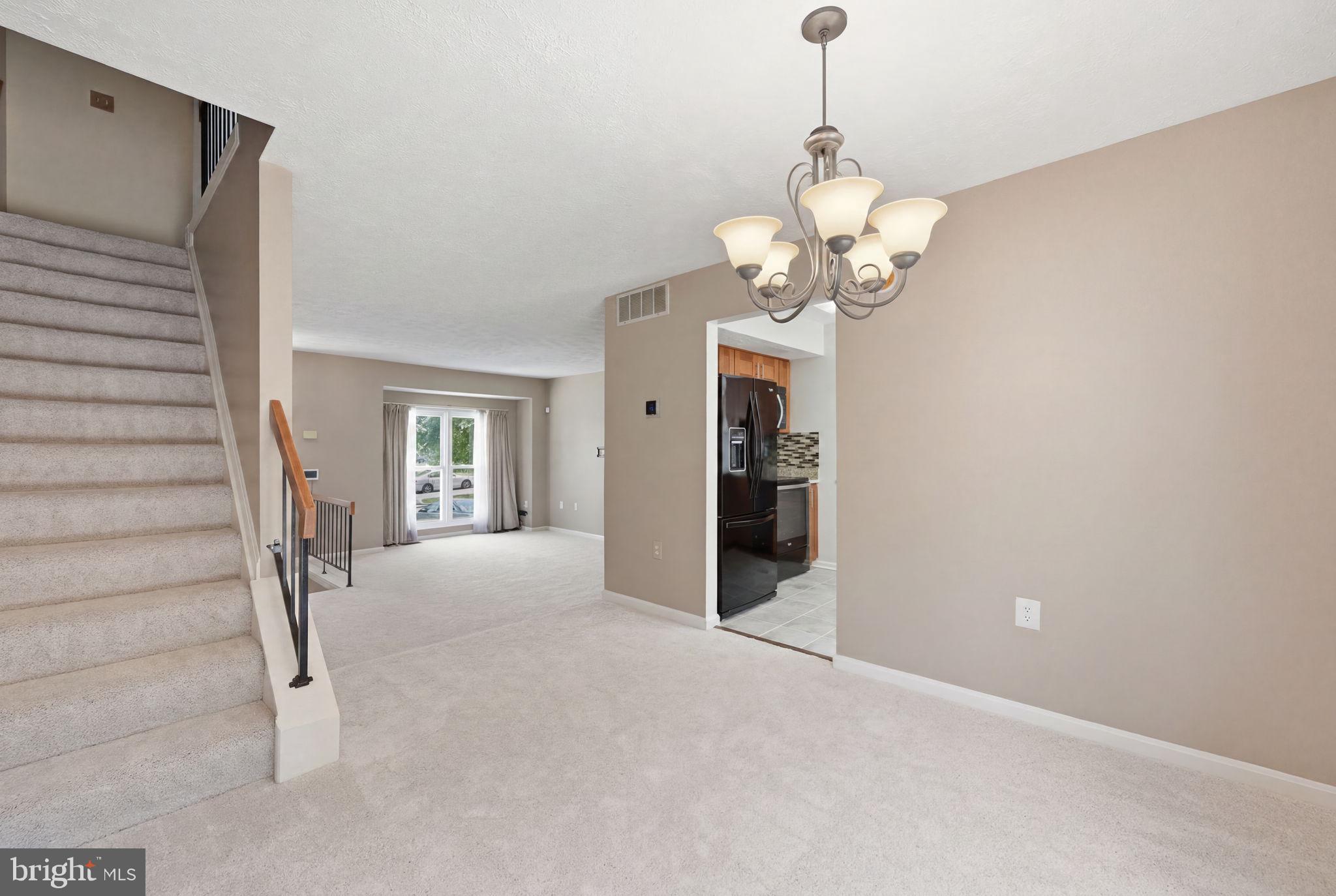 VALLEY STREAM ESTATES - Residential