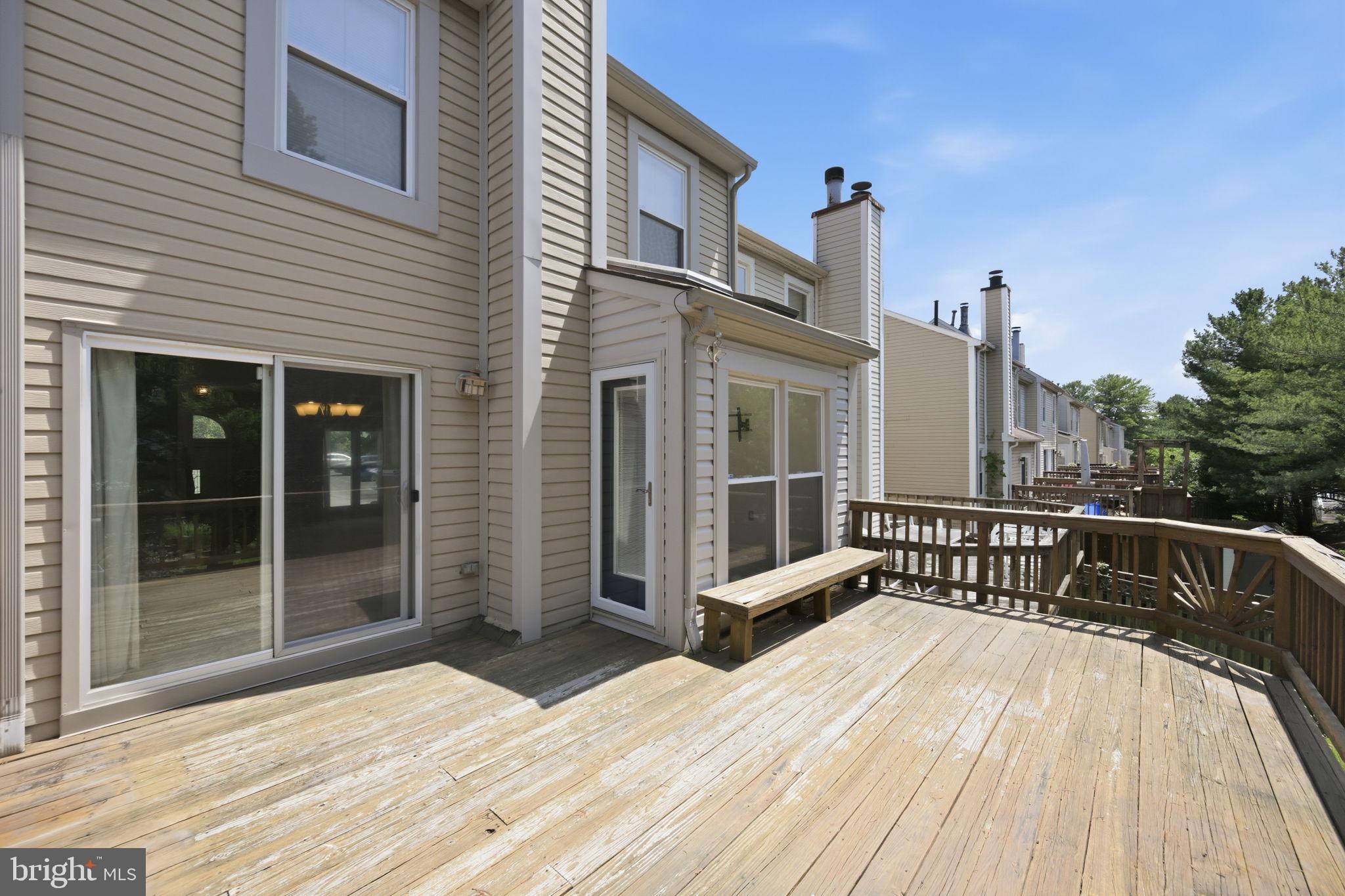 VALLEY STREAM ESTATES - Residential