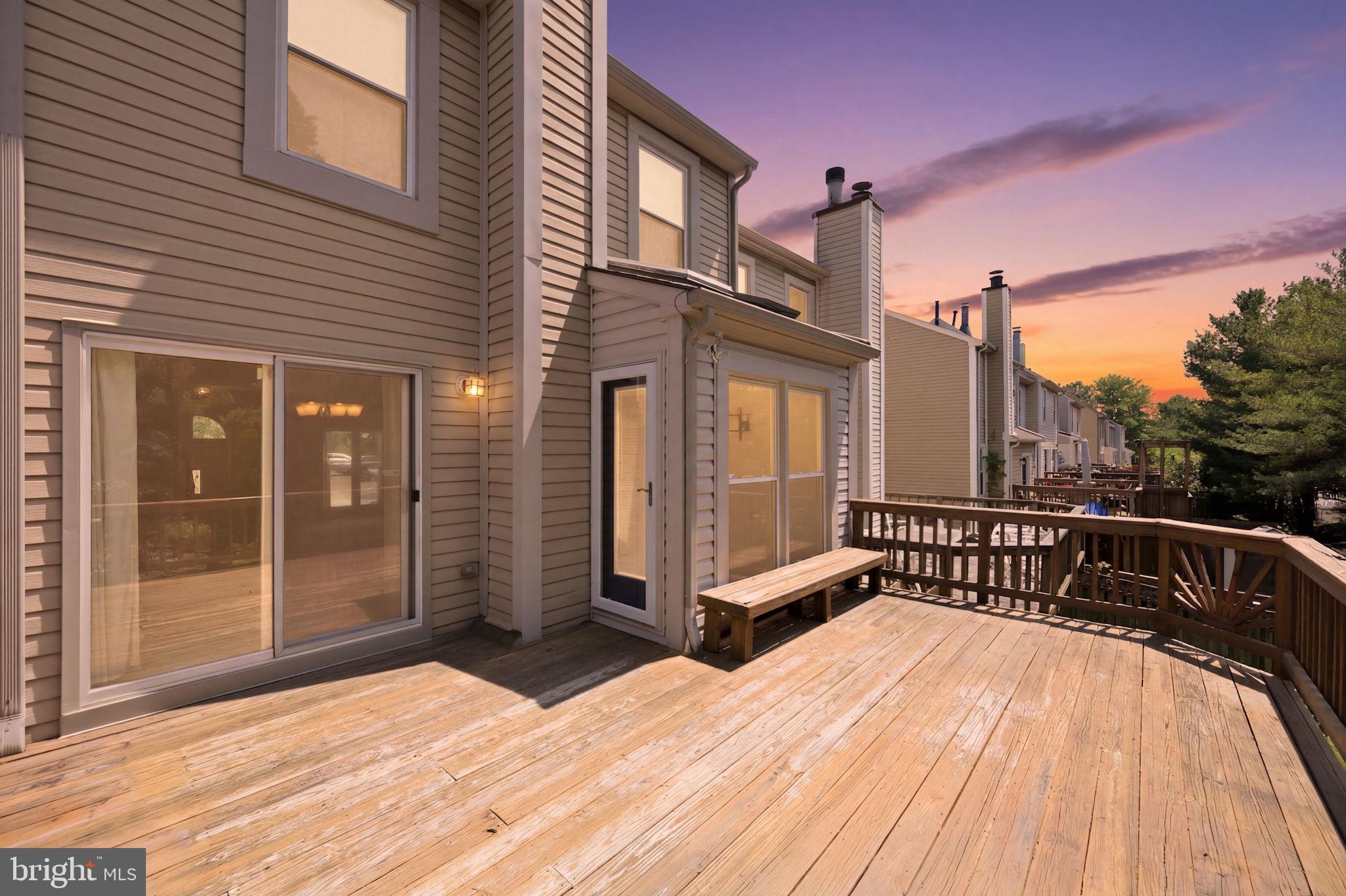 VALLEY STREAM ESTATES - Residential