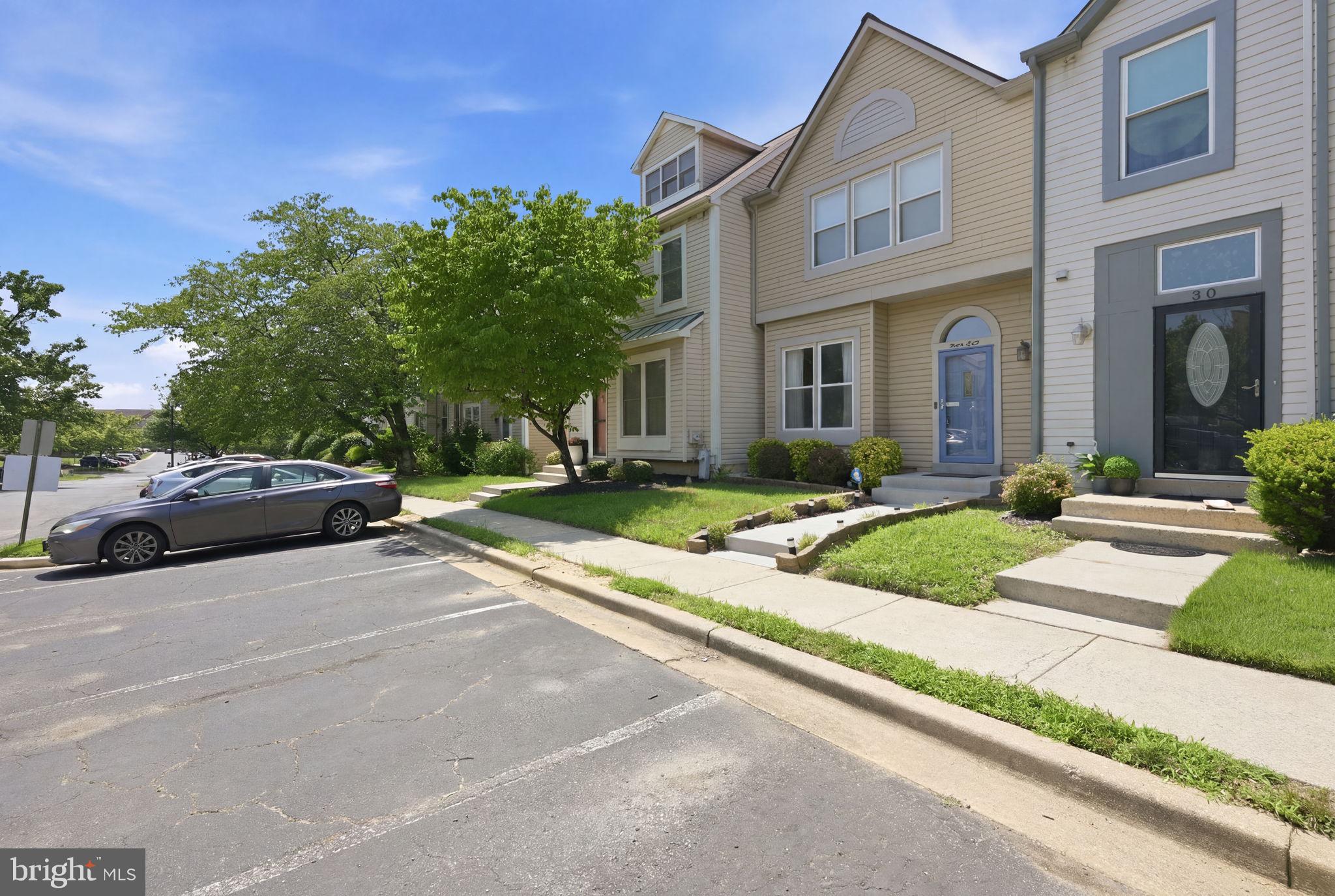 VALLEY STREAM ESTATES - Residential