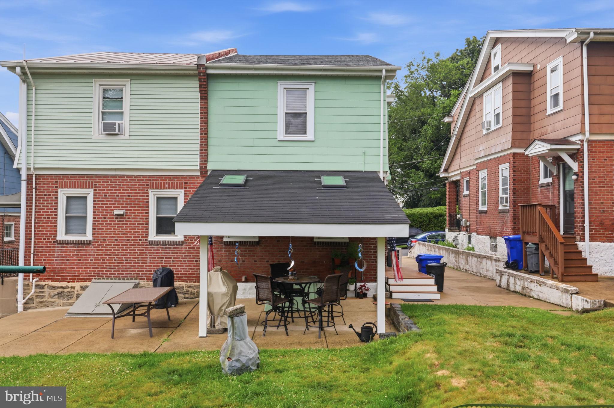 CHELTENHAM VIL - Residential