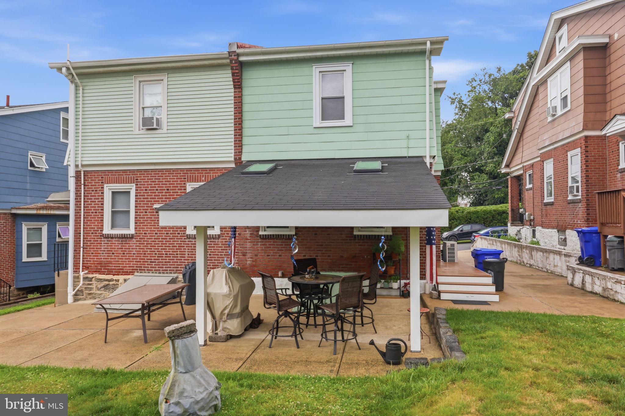 CHELTENHAM VIL - Residential