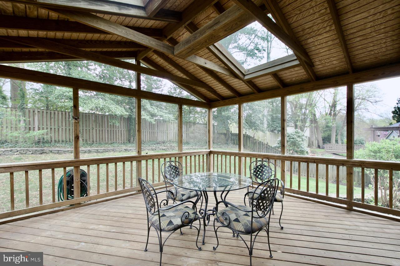 GEORGE MASON FOREST - Residential
