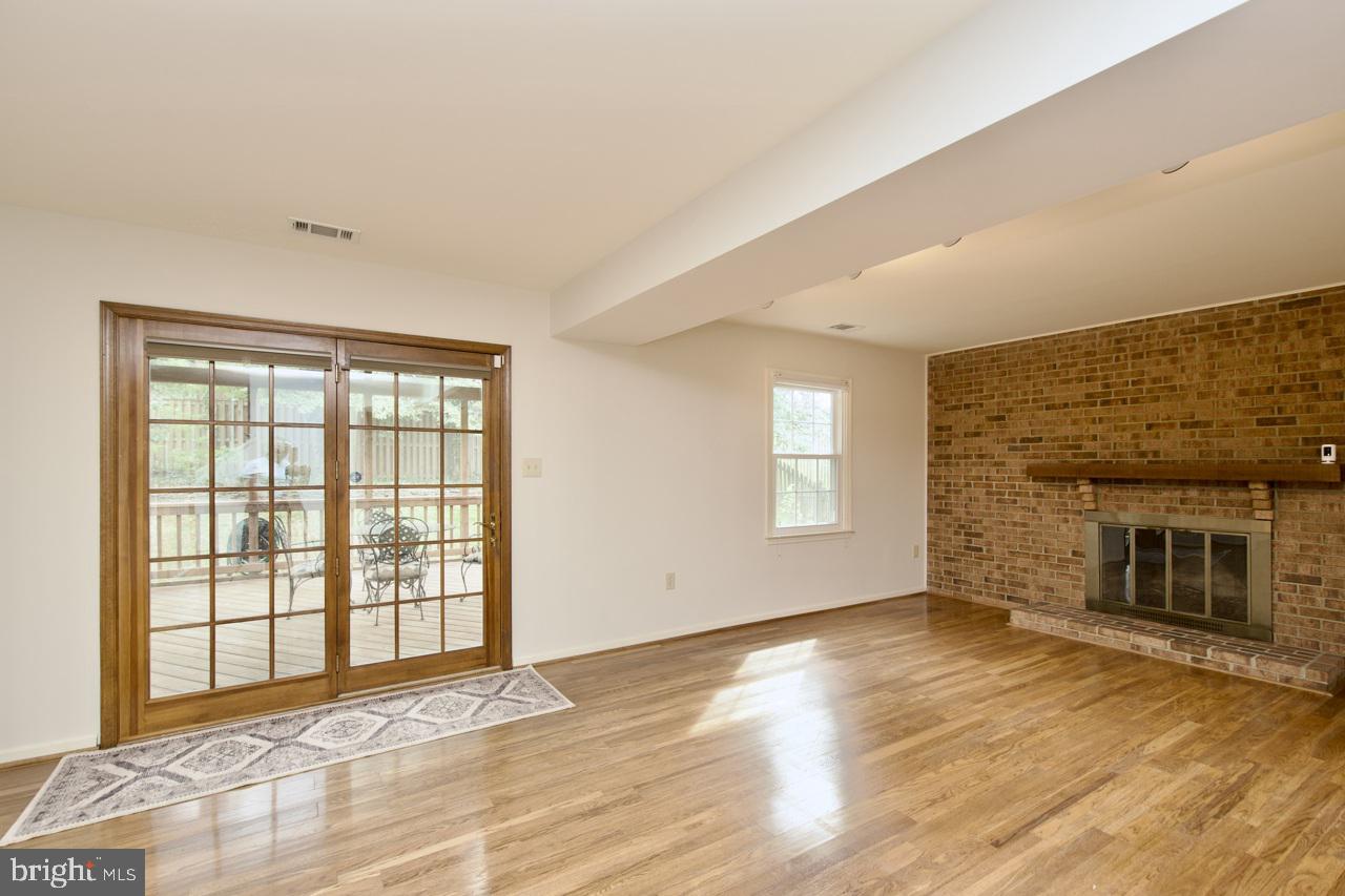 GEORGE MASON FOREST - Residential