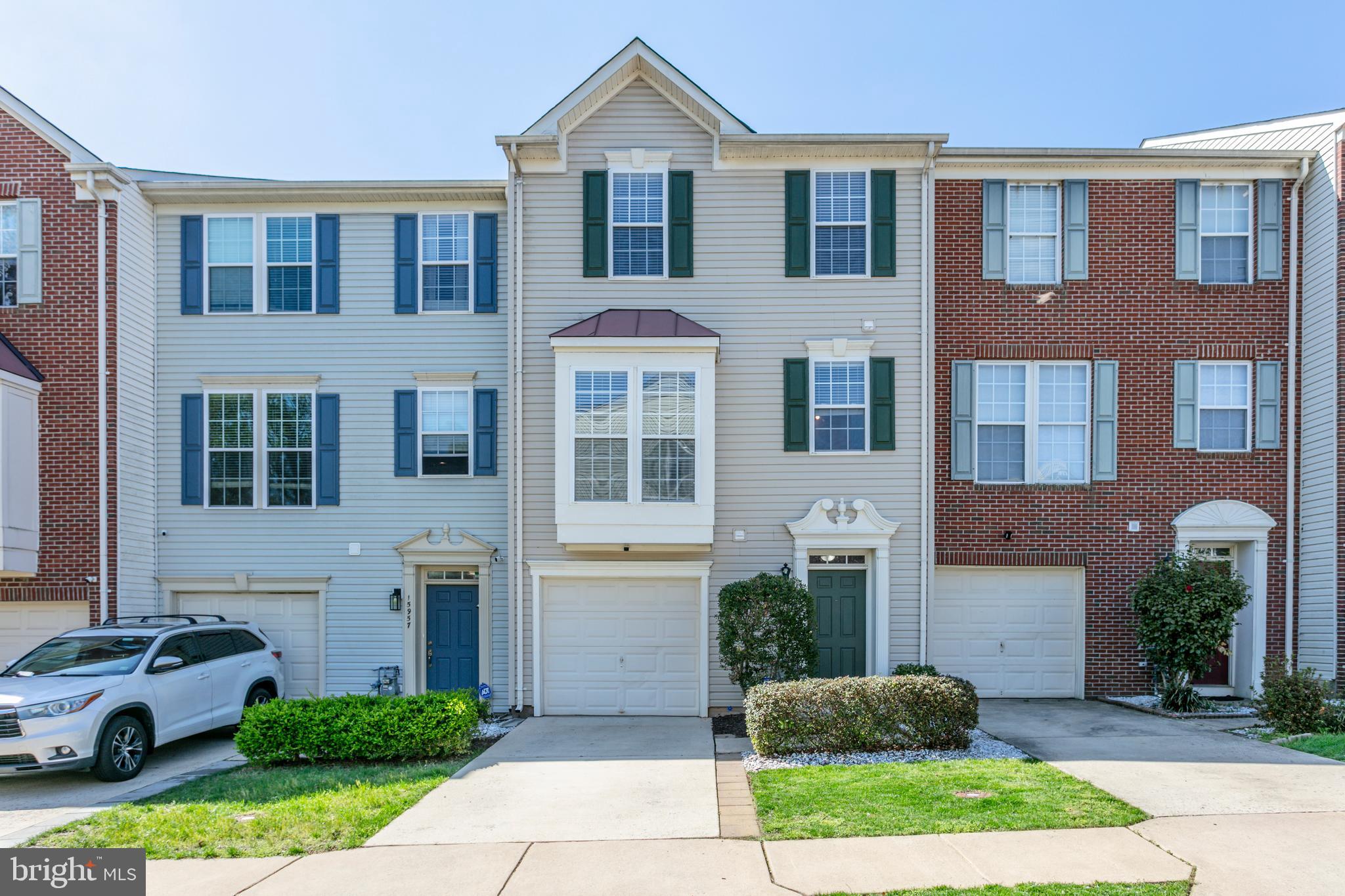 Beautifully maintained townhouse with an attached one-car garage, ideally situated just minutes from major commuter routes, shopping, and dining—Stone Bridge Shopping Center is only 5 minutes away! Plus, it’s conveniently close to the VRE for easy travel. 

The bright, open-concept kitchen features a center island and flows seamlessly into the dining area and cozy family room with a fireplace and sliding glass doors that lead out to the deck—perfect for entertaining. A separate, generously sized living room sits just off the kitchen, offering additional space for relaxing or hosting guests.

Upstairs, the spacious primary suite includes a walk-in closet and a completely remodeled en-suite bathroom boasting a dual-sink vanity, a luxurious soaking tub, and modern finishes throughout. 

The entry level includes a half bath, laundry room, and a huge rec room with walkout access to the fenced backyard—great for pets, play, or gardening. Located at the end of a quiet loop with no through traffic, the home is just a short walk to the community center and pool.
