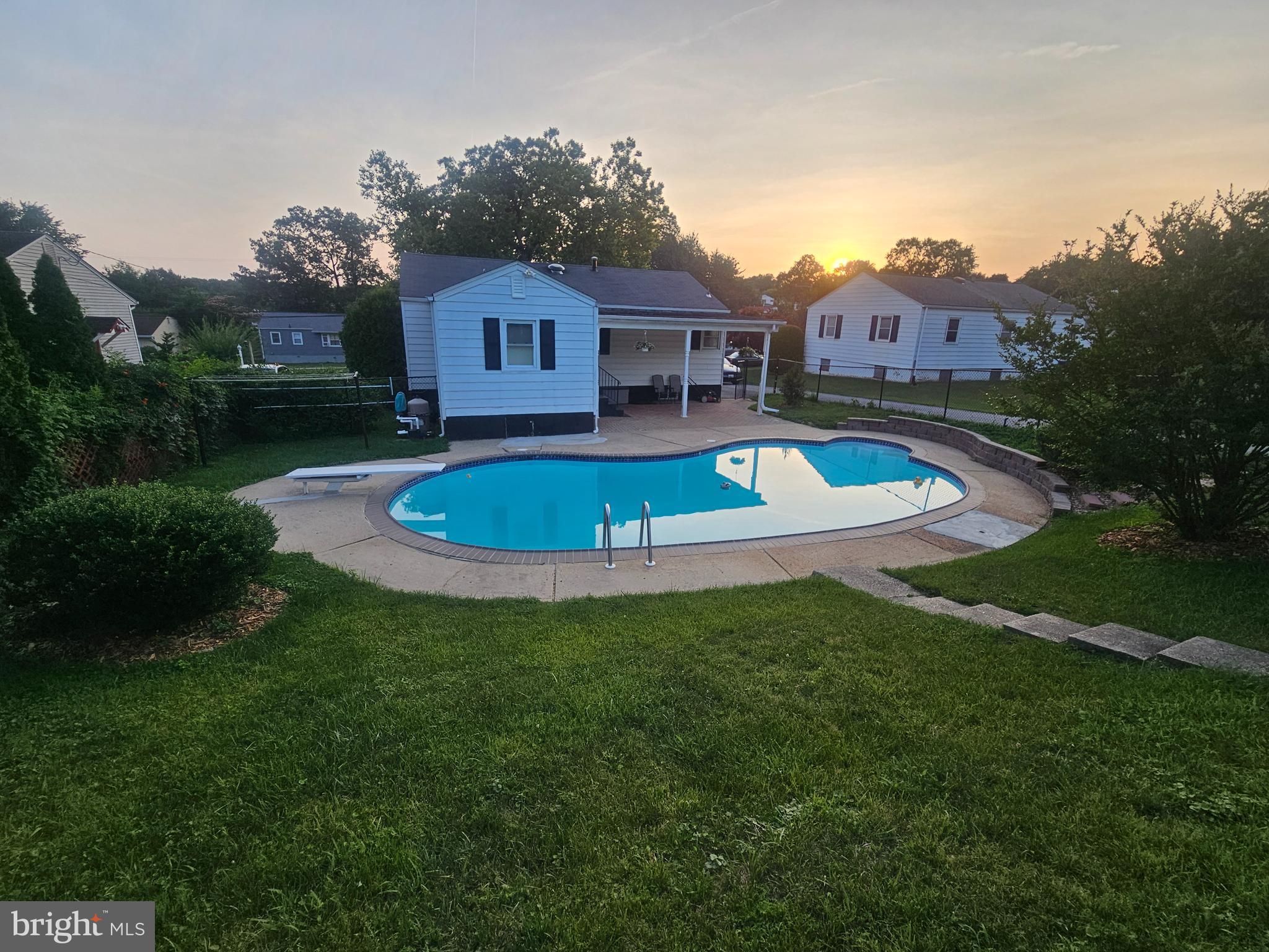 SAVAGE MEADOWS - Residential