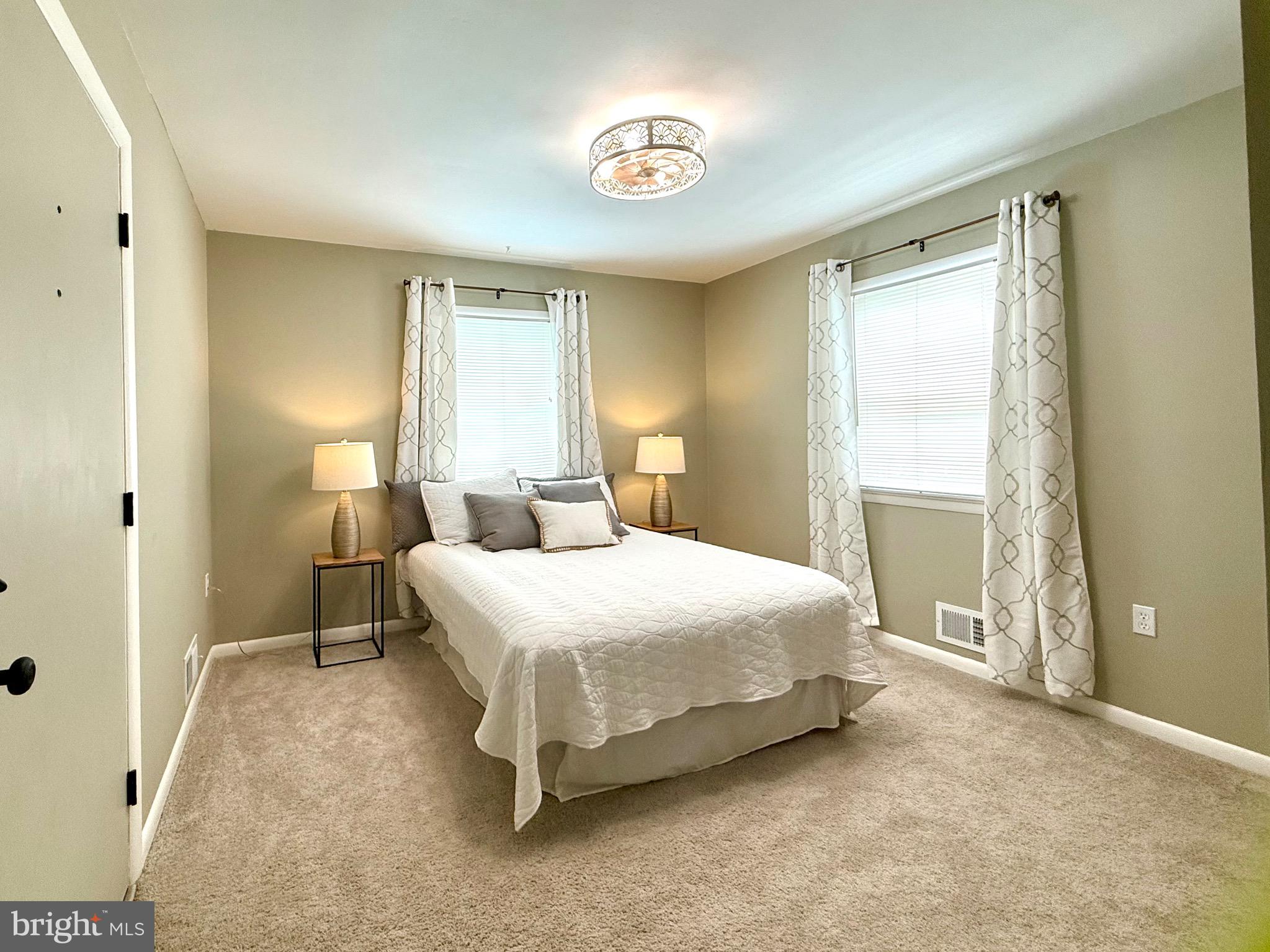 SAVAGE MEADOWS - Residential