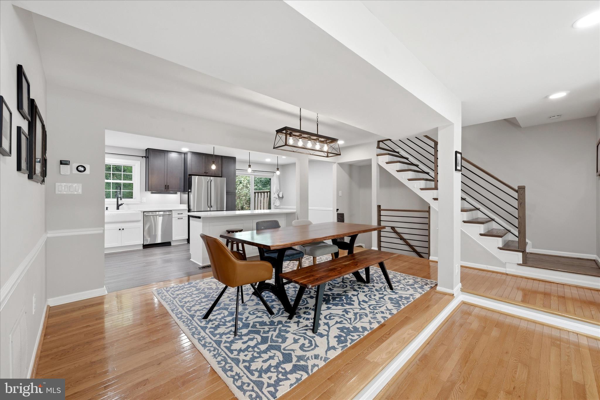 RESTON - Residential