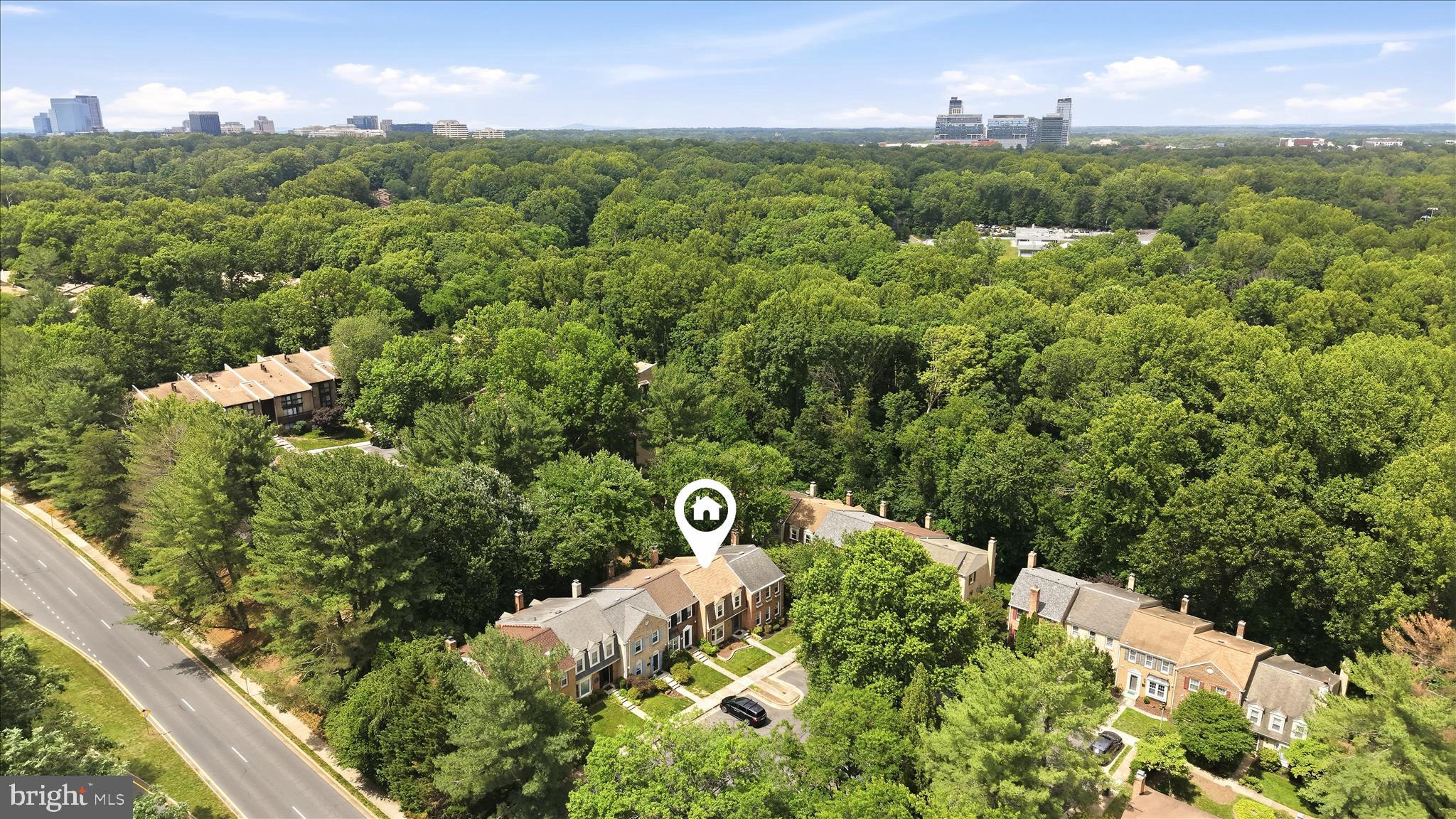 RESTON - Residential