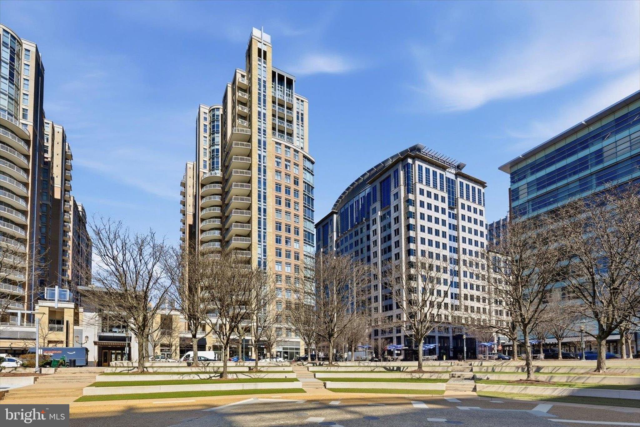 RESTON - Residential