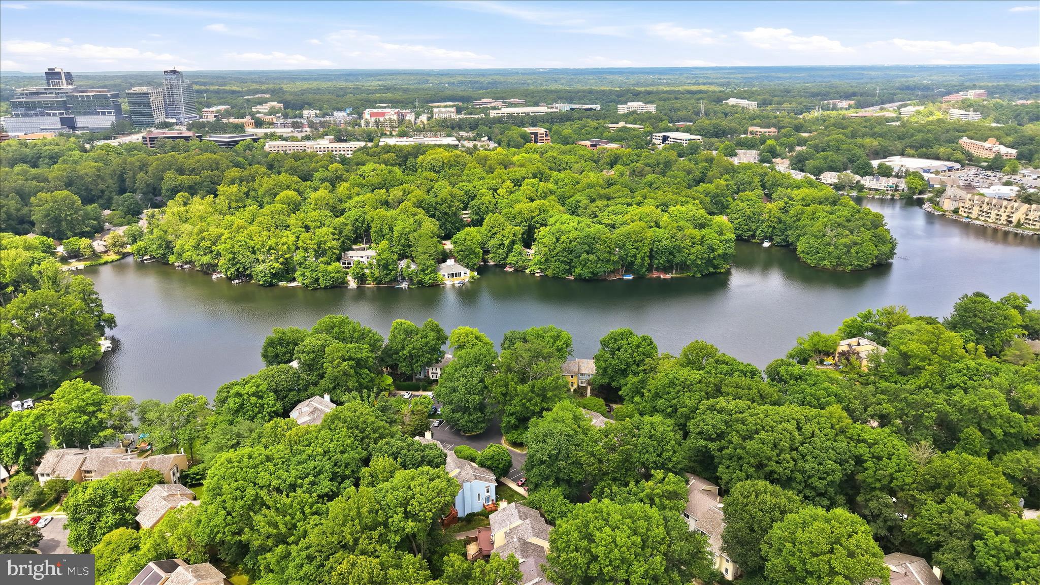 RESTON - Residential
