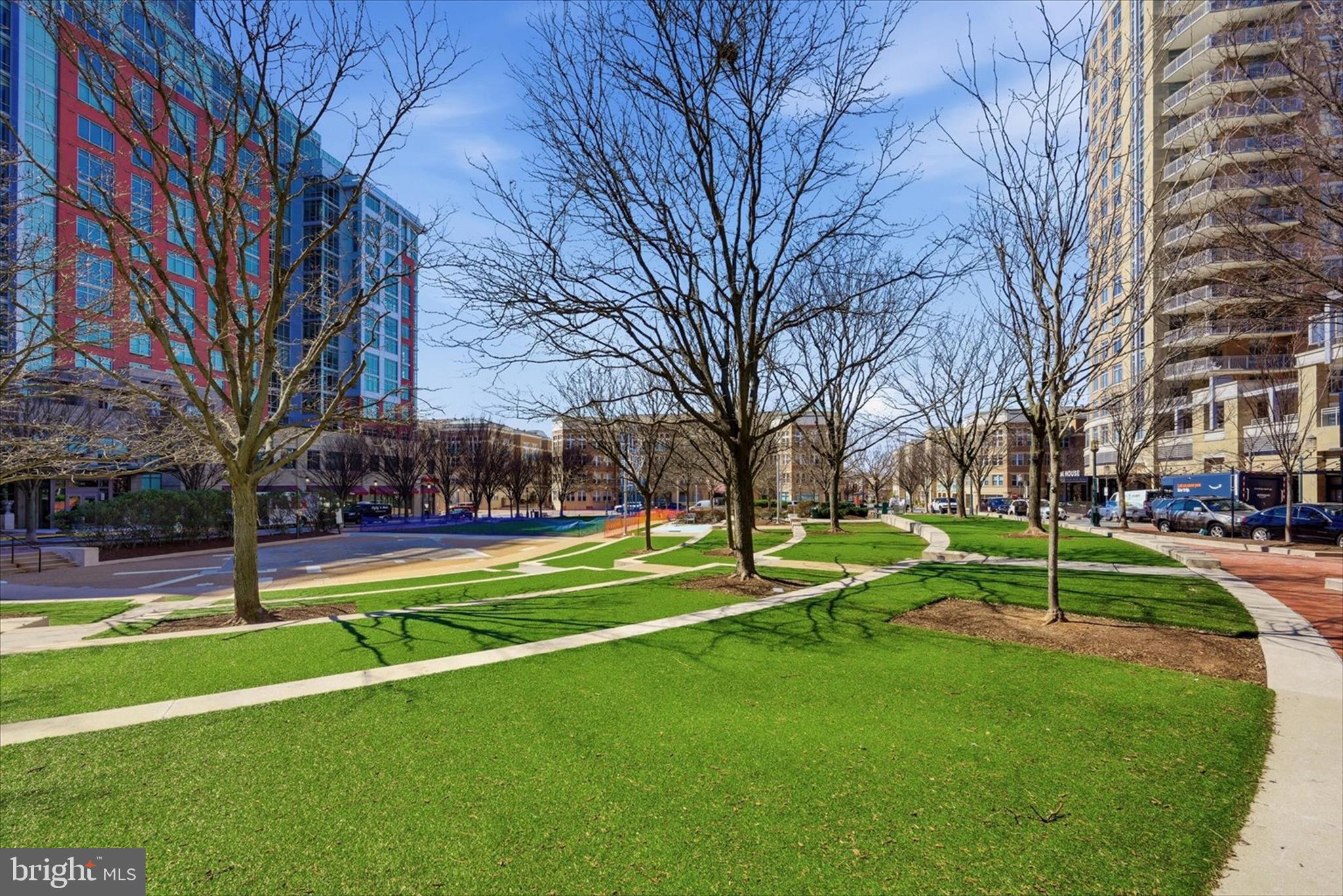 RESTON - Residential