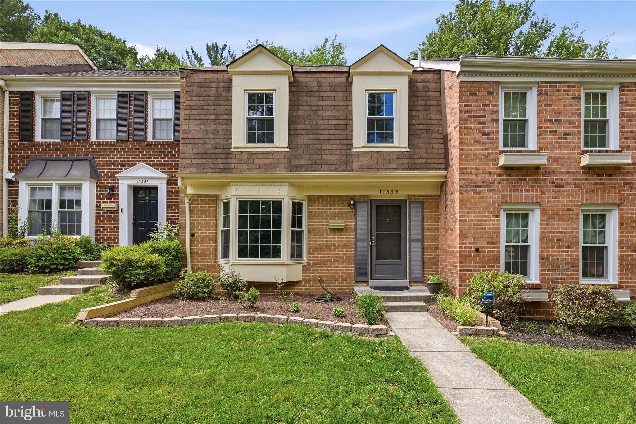 RESTON - Residential