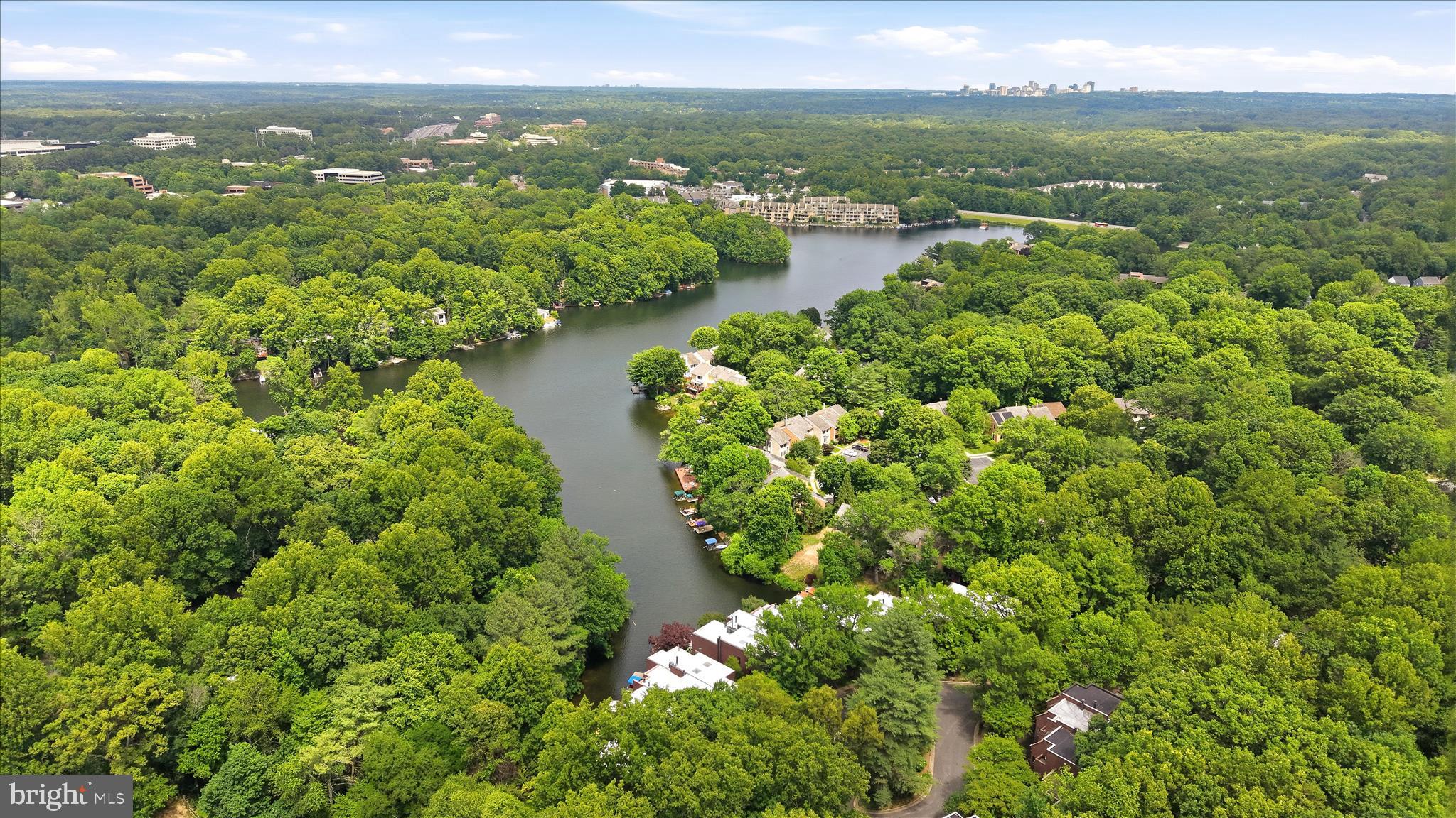 RESTON - Residential