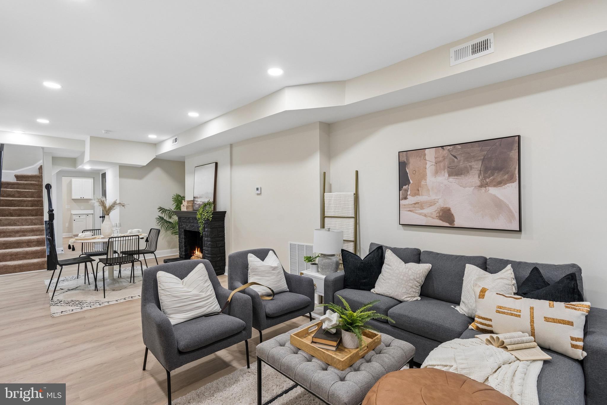 UPPER FELLS POINT - Residential