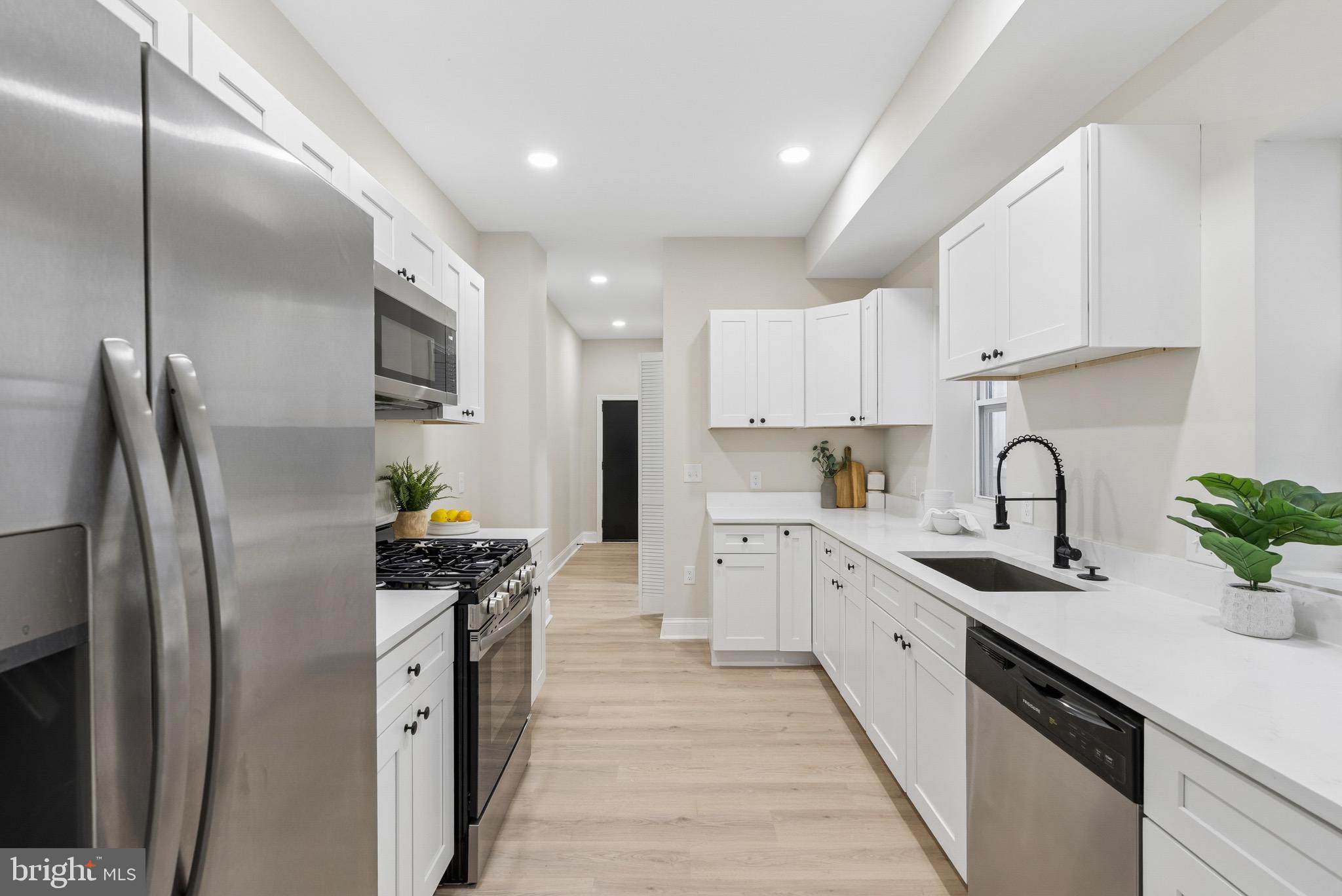 UPPER FELLS POINT - Residential