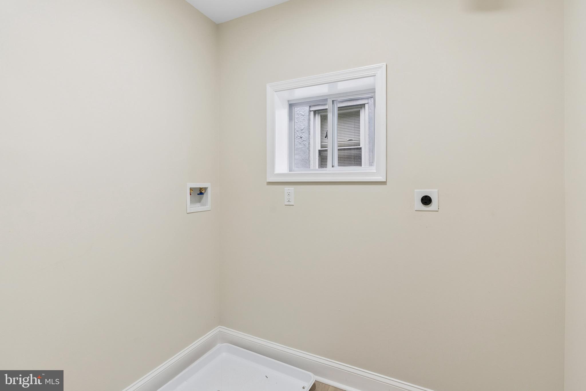 UPPER FELLS POINT - Residential