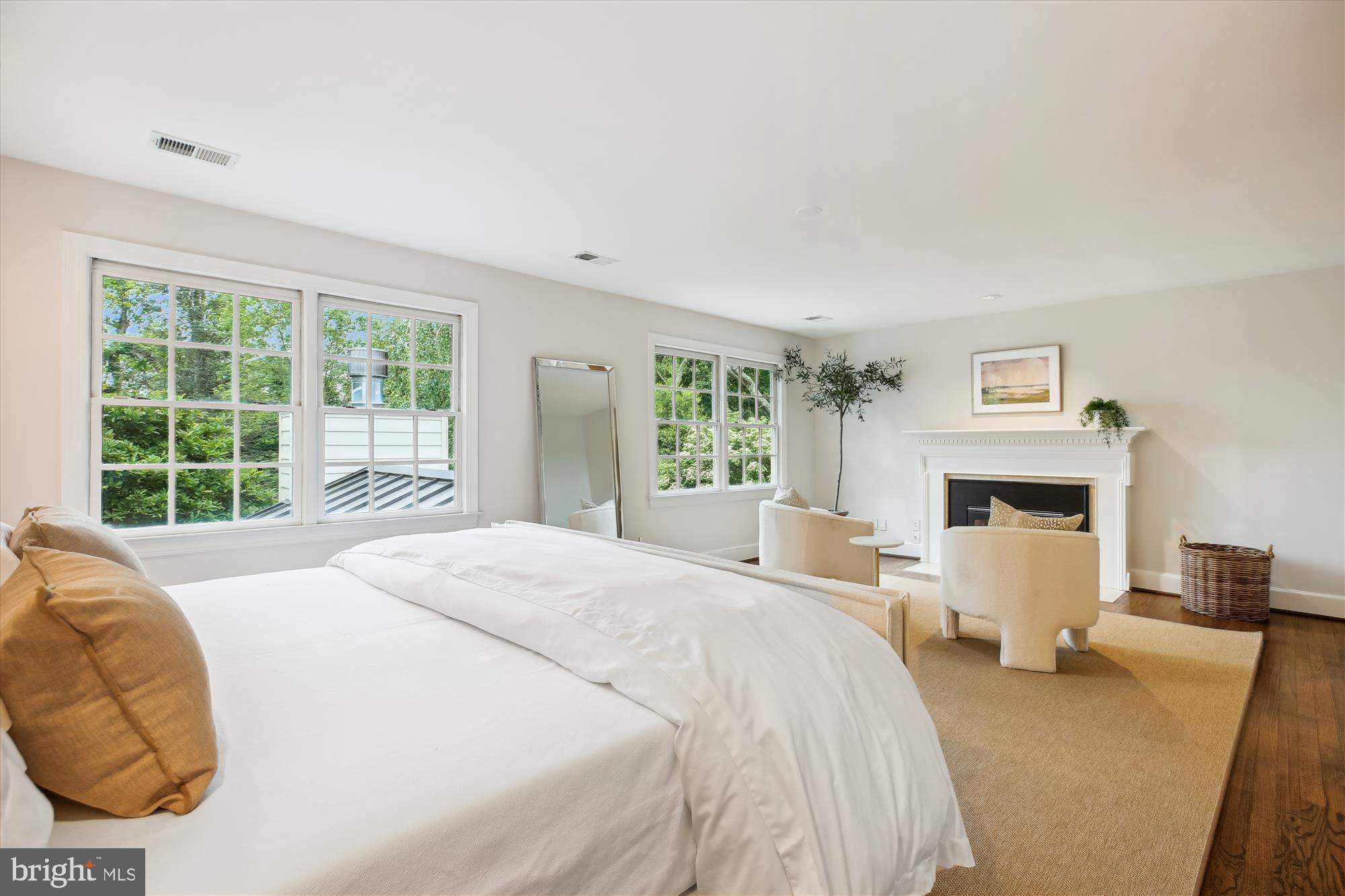 GLEN MILL VILLAGE - Residential