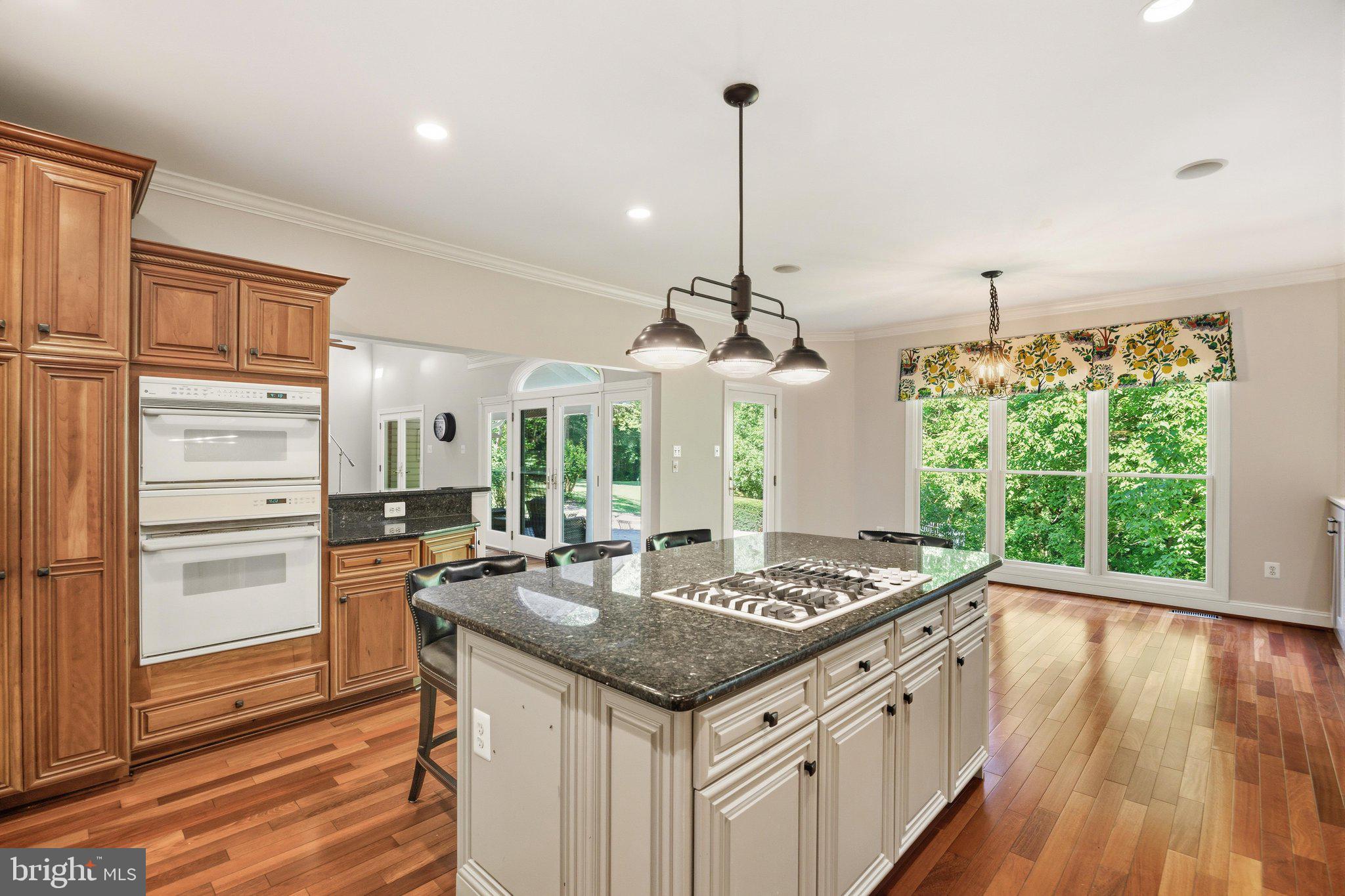 RANDALLS TRUST - Residential