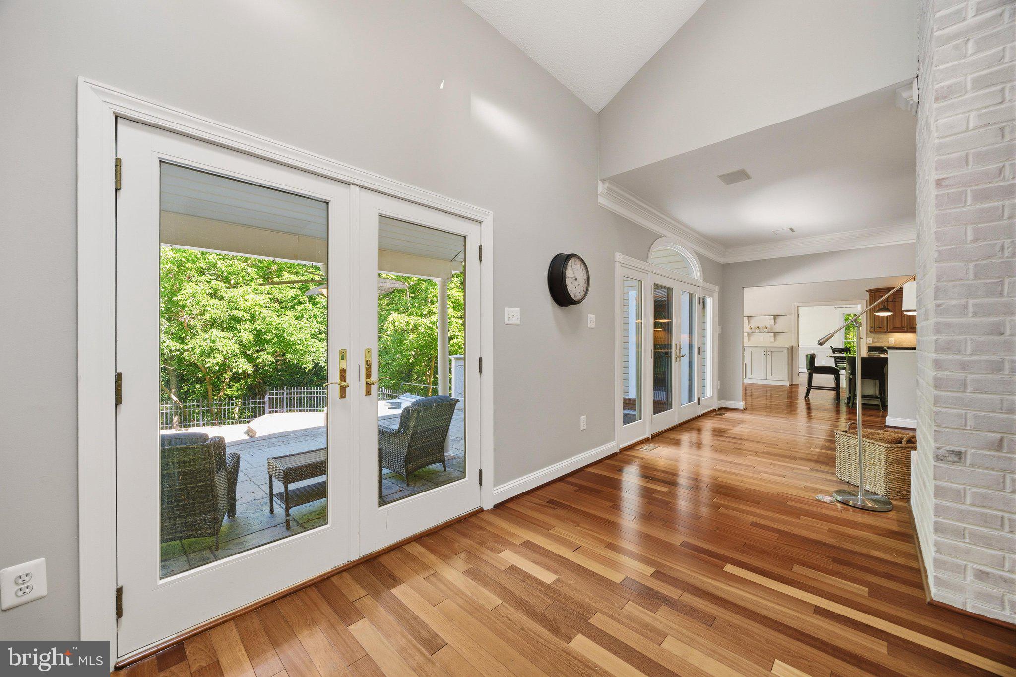 RANDALLS TRUST - Residential