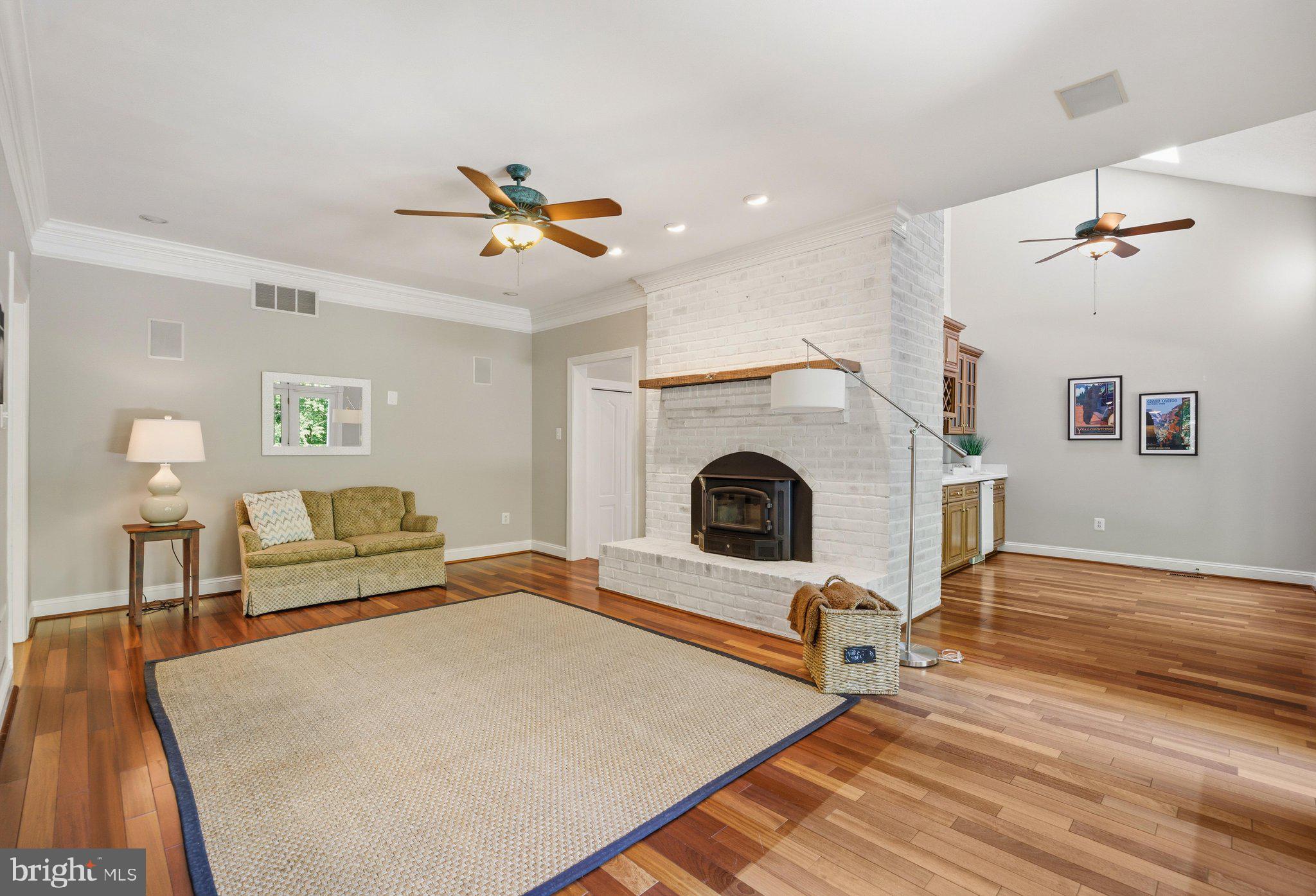 RANDALLS TRUST - Residential