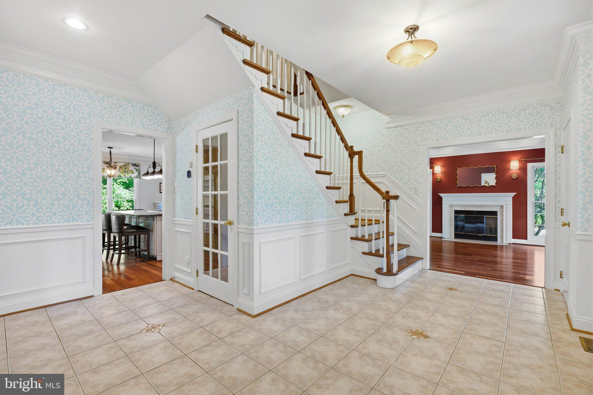 RANDALLS TRUST - Residential