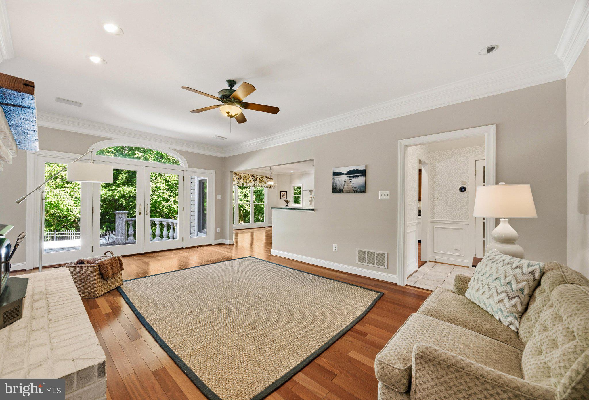 RANDALLS TRUST - Residential