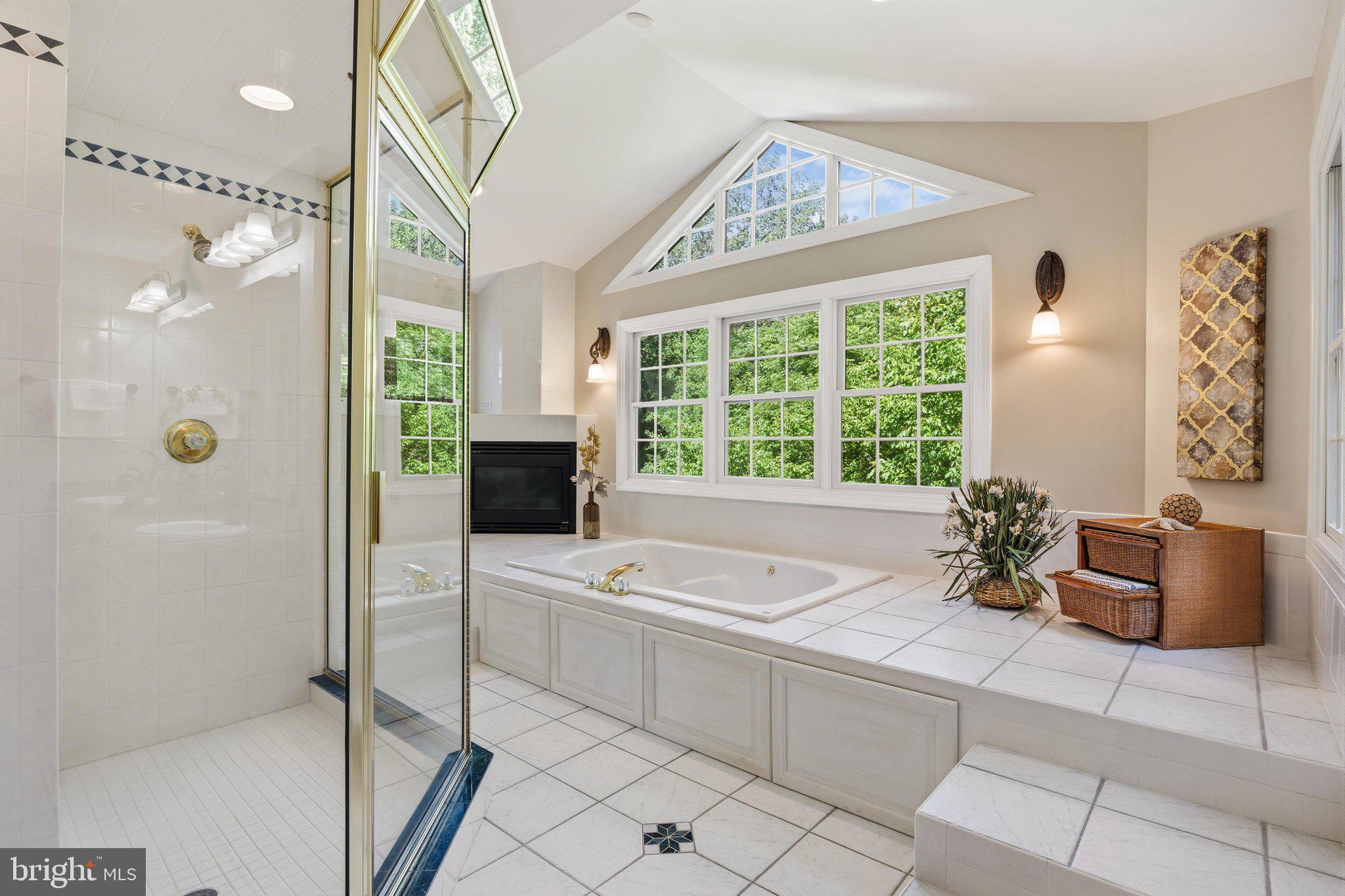 RANDALLS TRUST - Residential