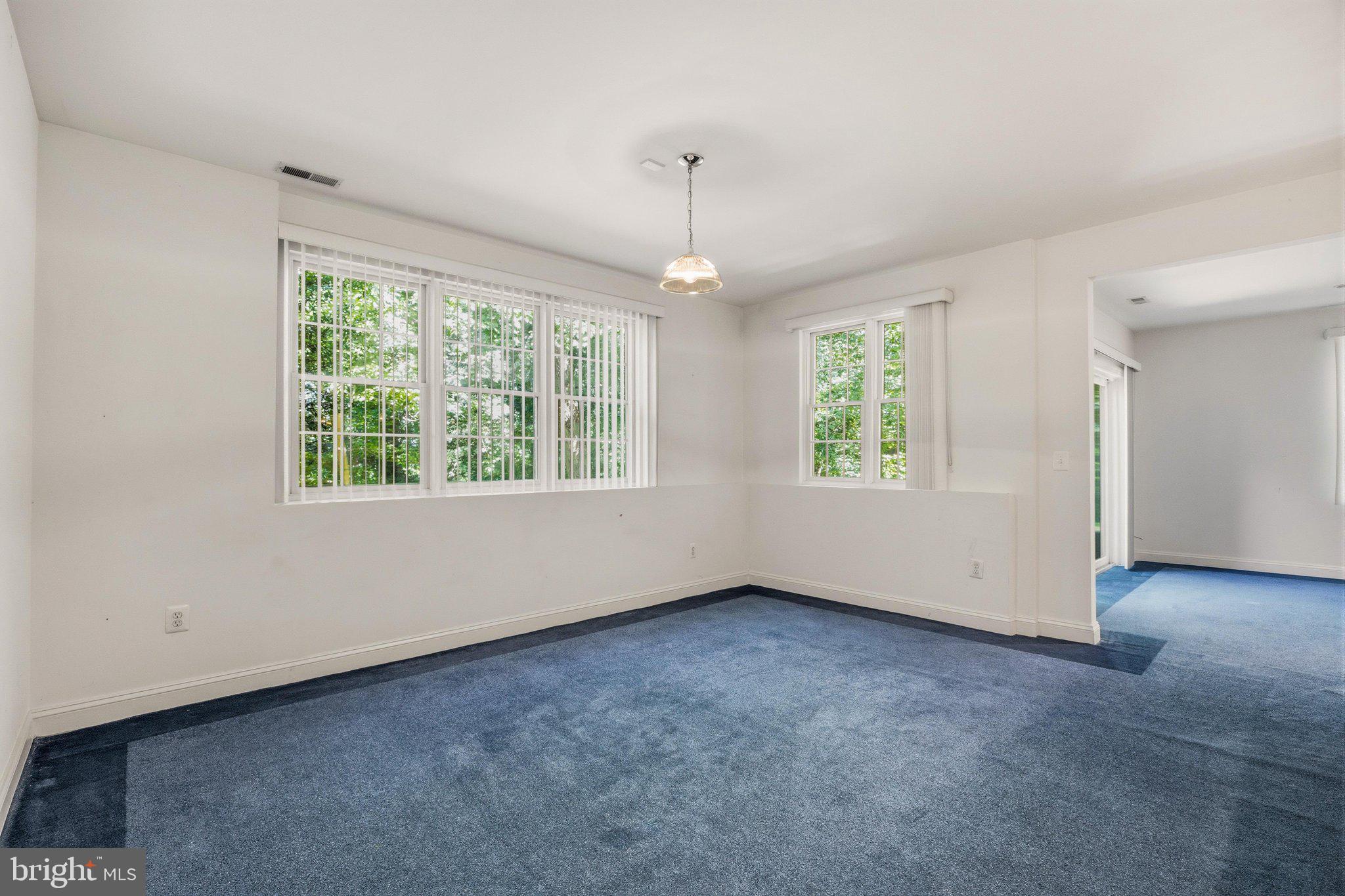 RANDALLS TRUST - Residential