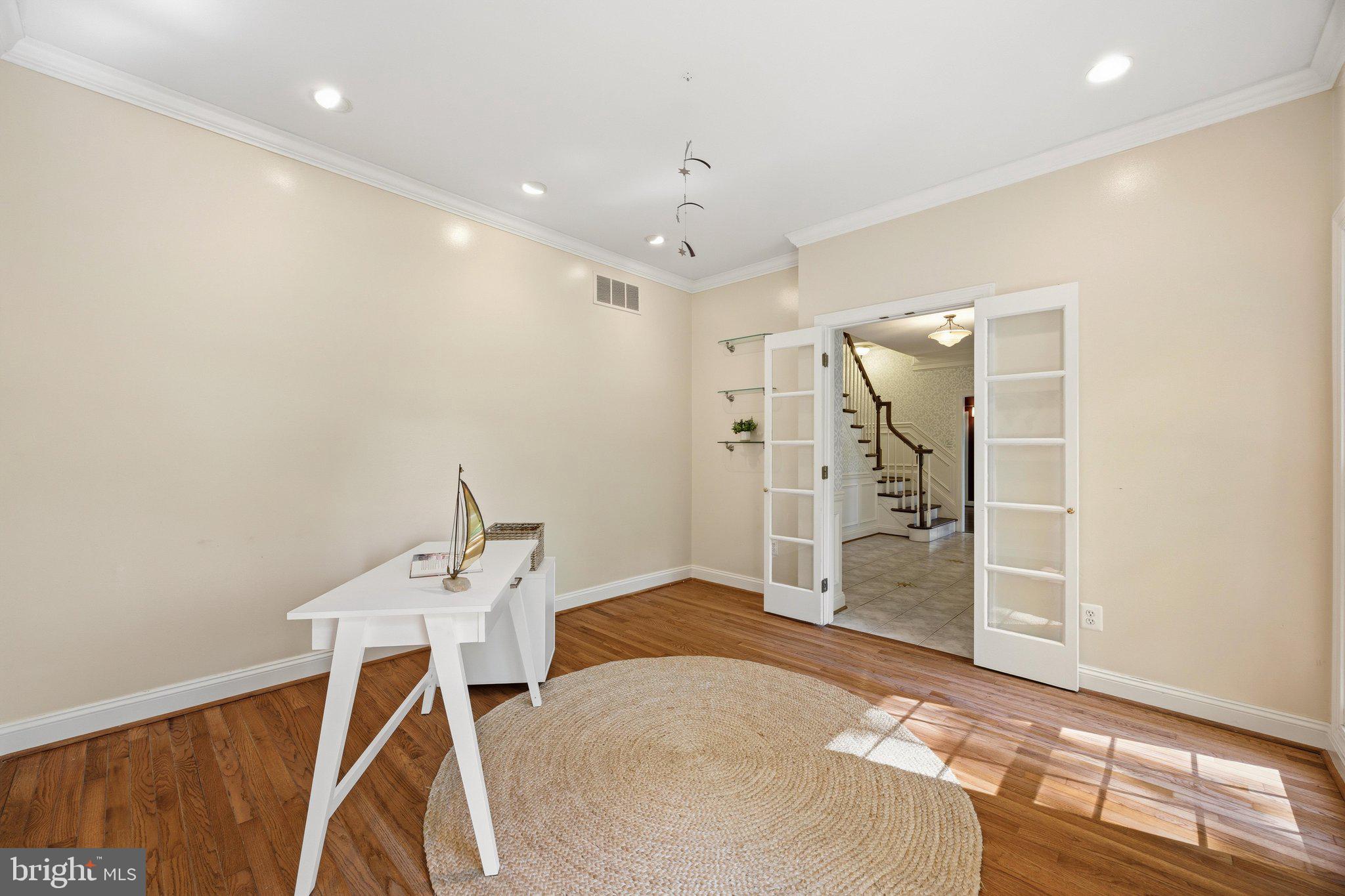 RANDALLS TRUST - Residential