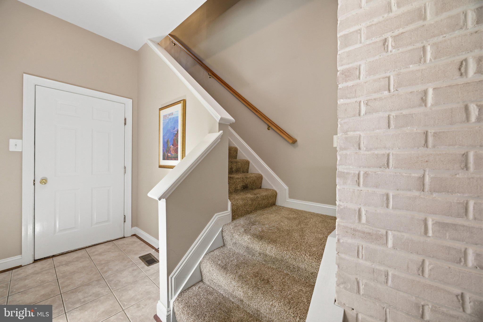 RANDALLS TRUST - Residential