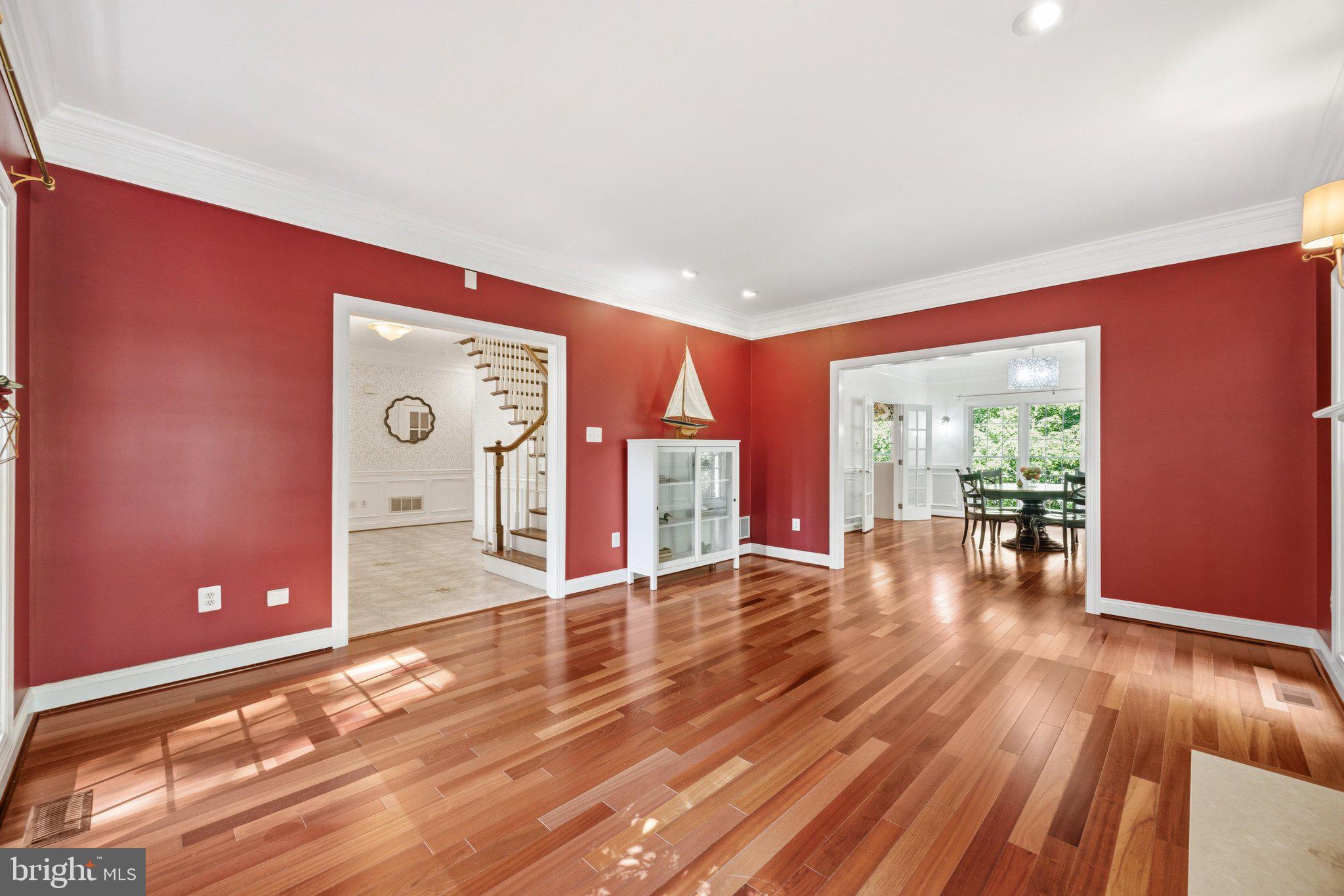 RANDALLS TRUST - Residential