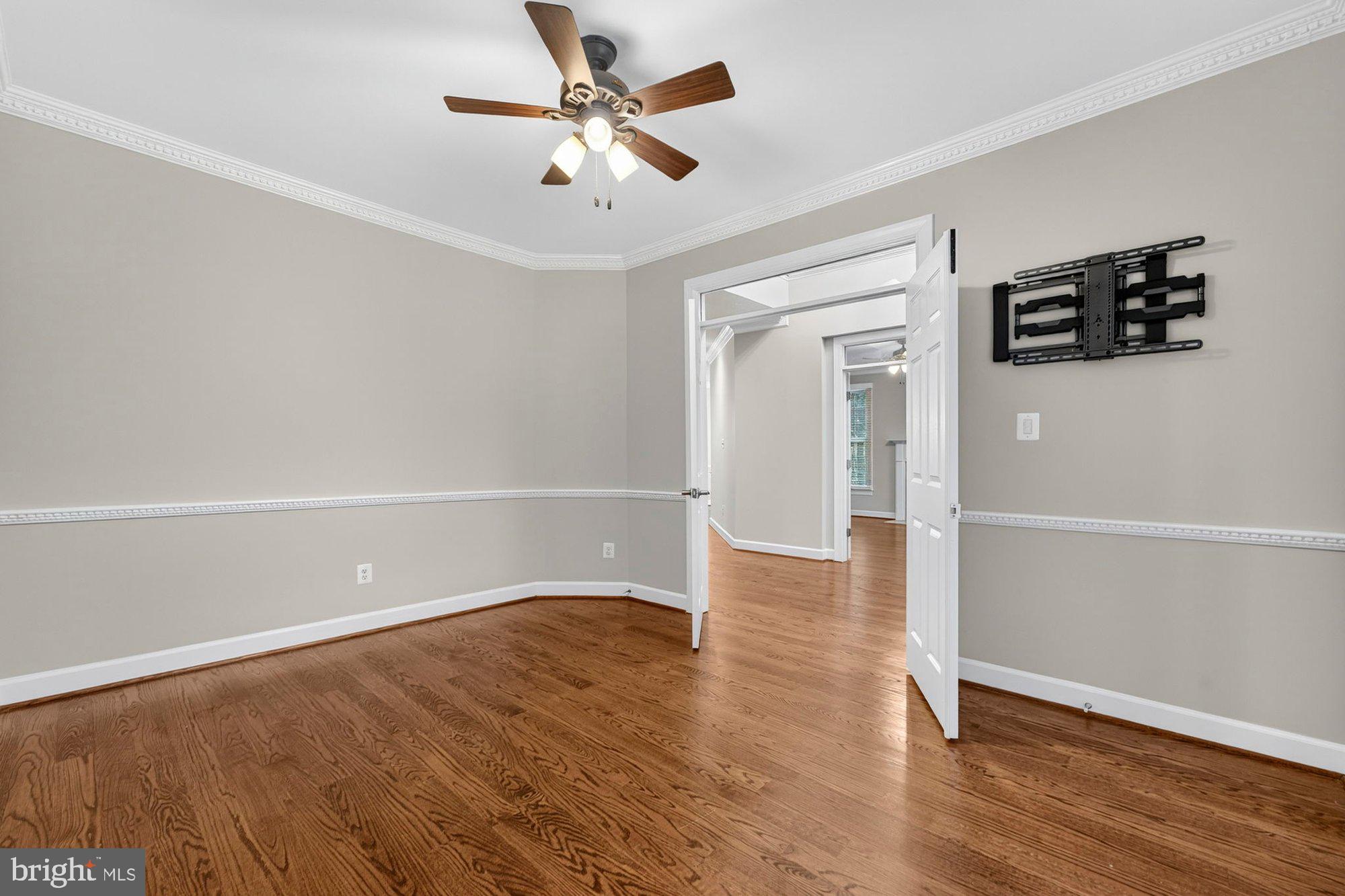 WEST OAKS ESTATES - Residential