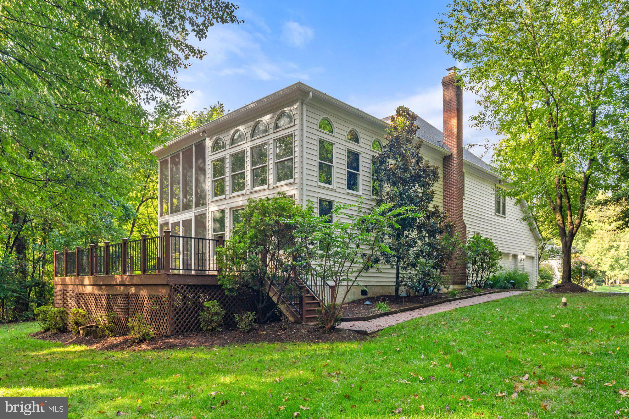 WEST OAKS ESTATES - Residential