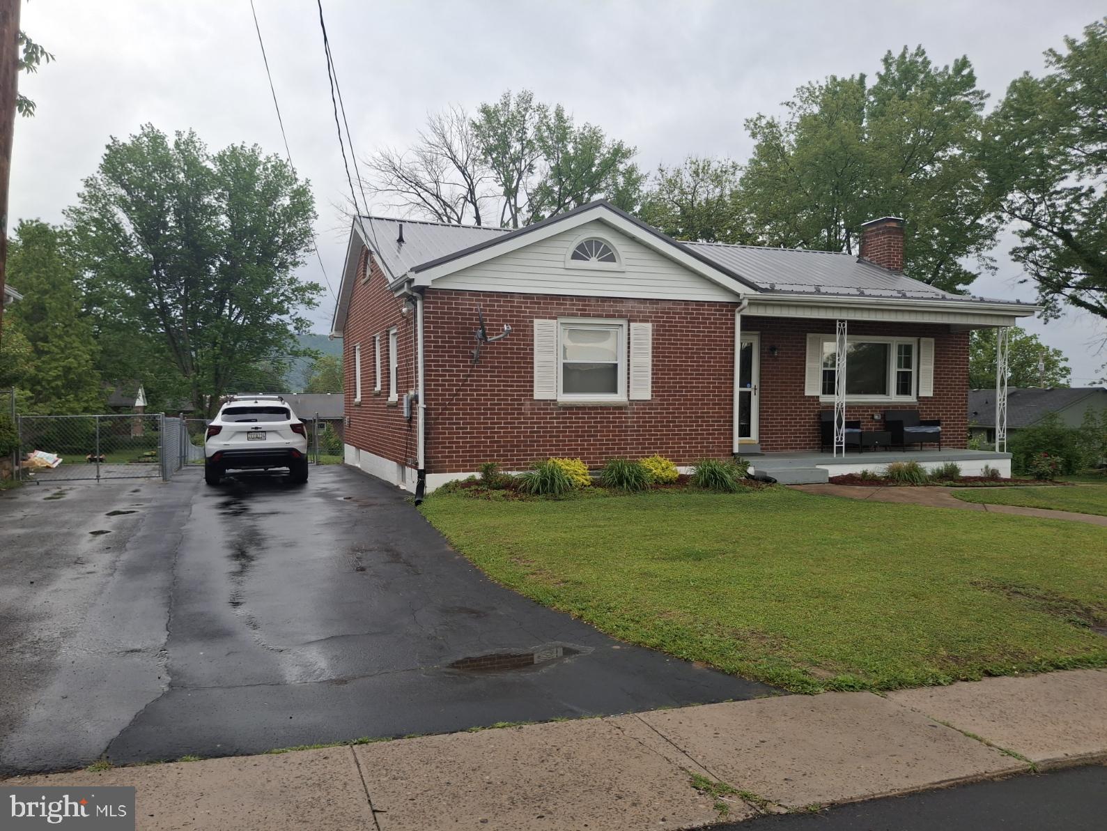 MAPLESIDE - Residential