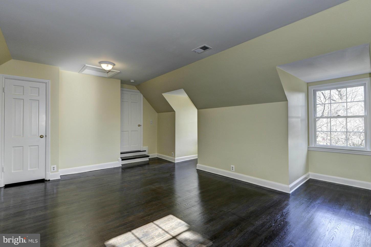KENWOOD - Residential