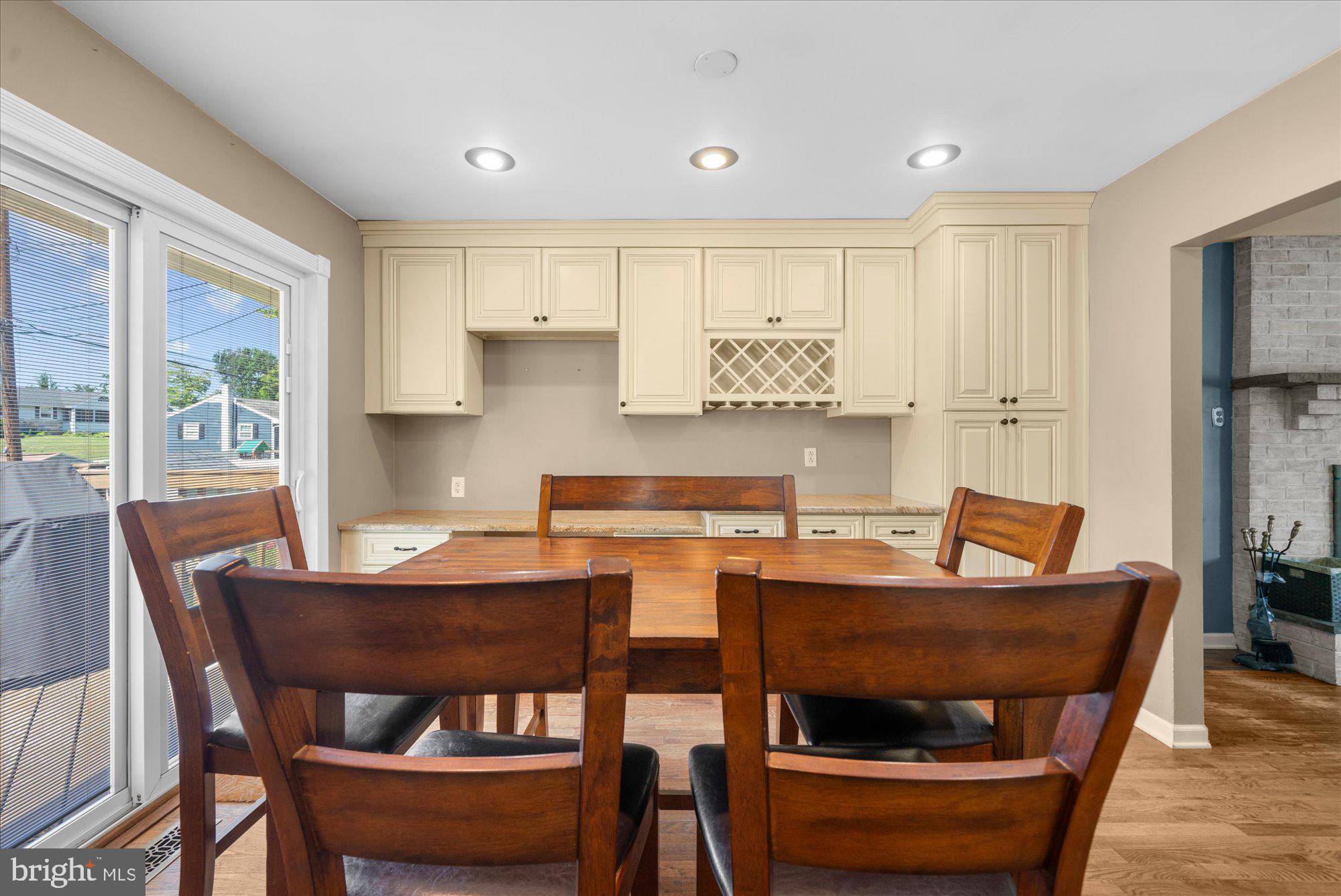 HUGHES PARK - Residential