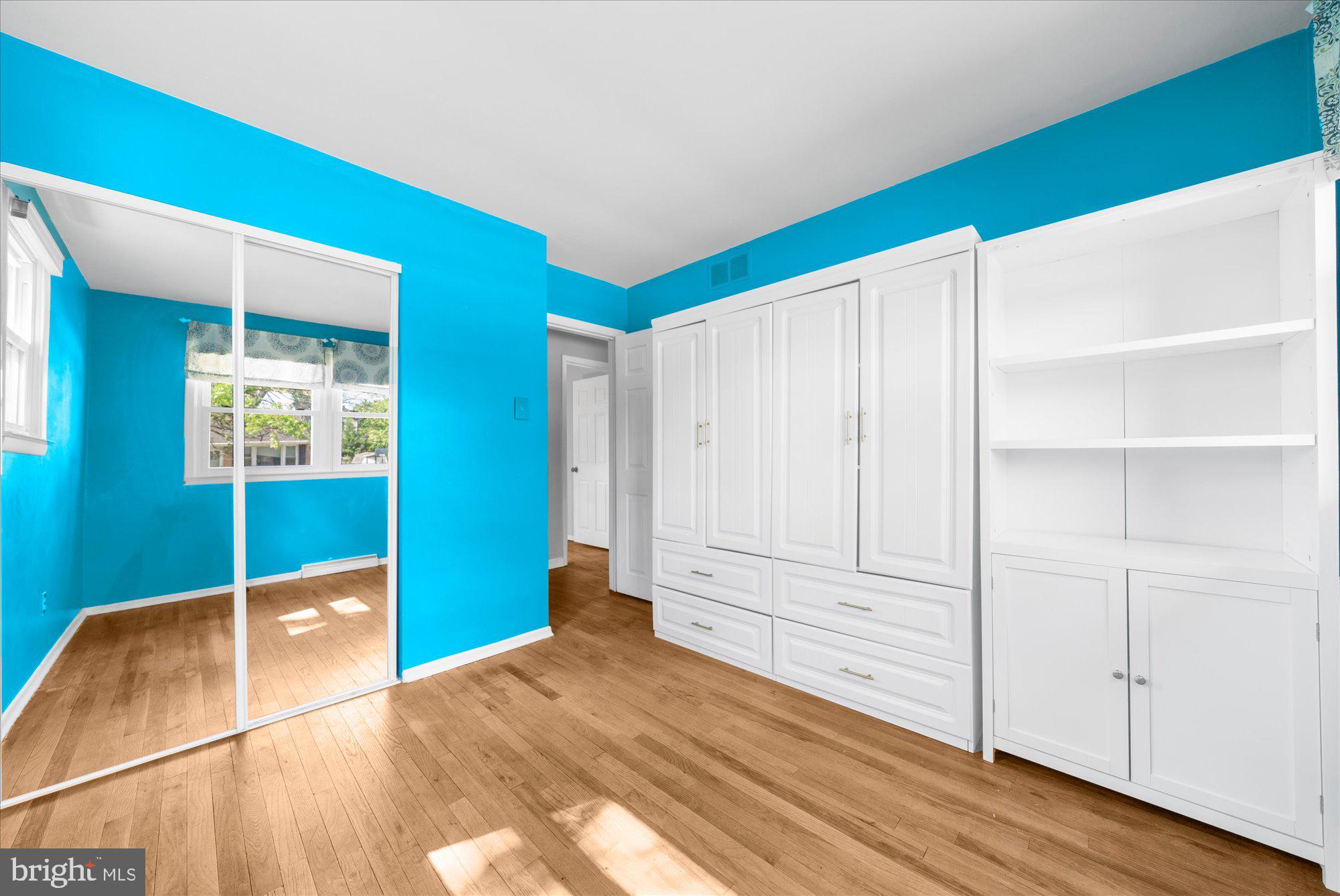 HUGHES PARK - Residential