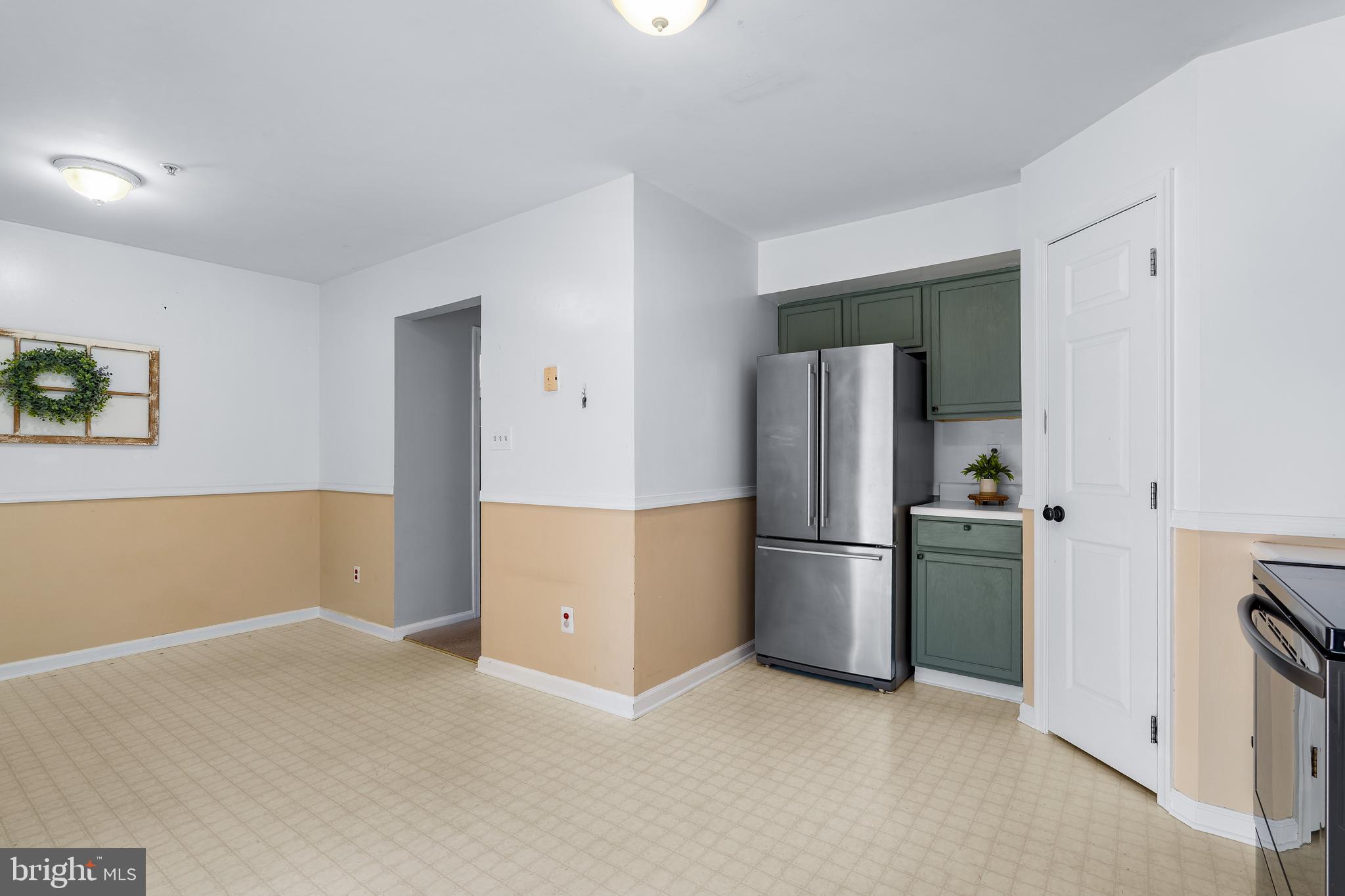 CHESAPEAKE LANDING - Residential
