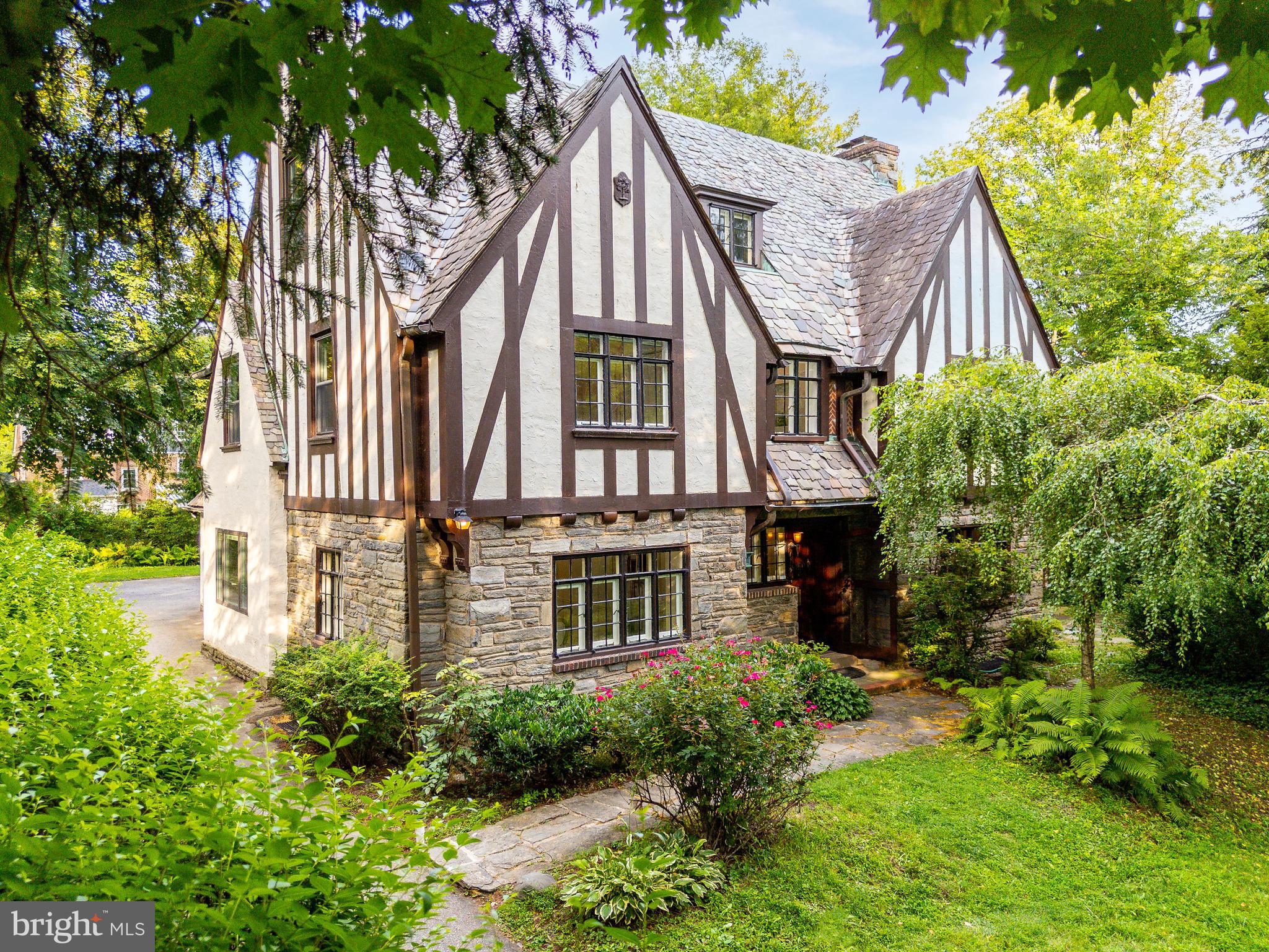 BRYN MAWR - Residential