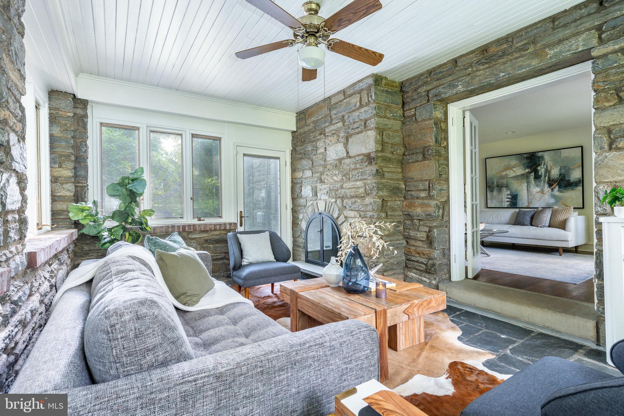 BRYN MAWR - Residential