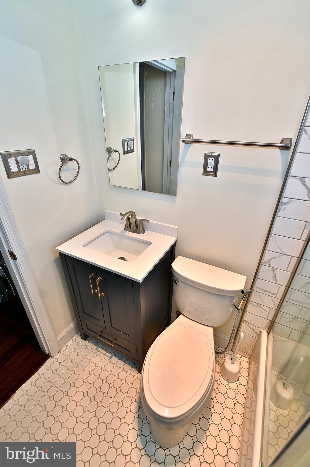 TWIN OAKS - Residential