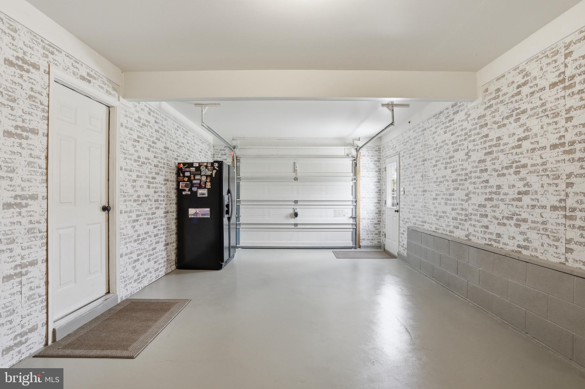 WALNUT POINT HEIGHTS - Residential